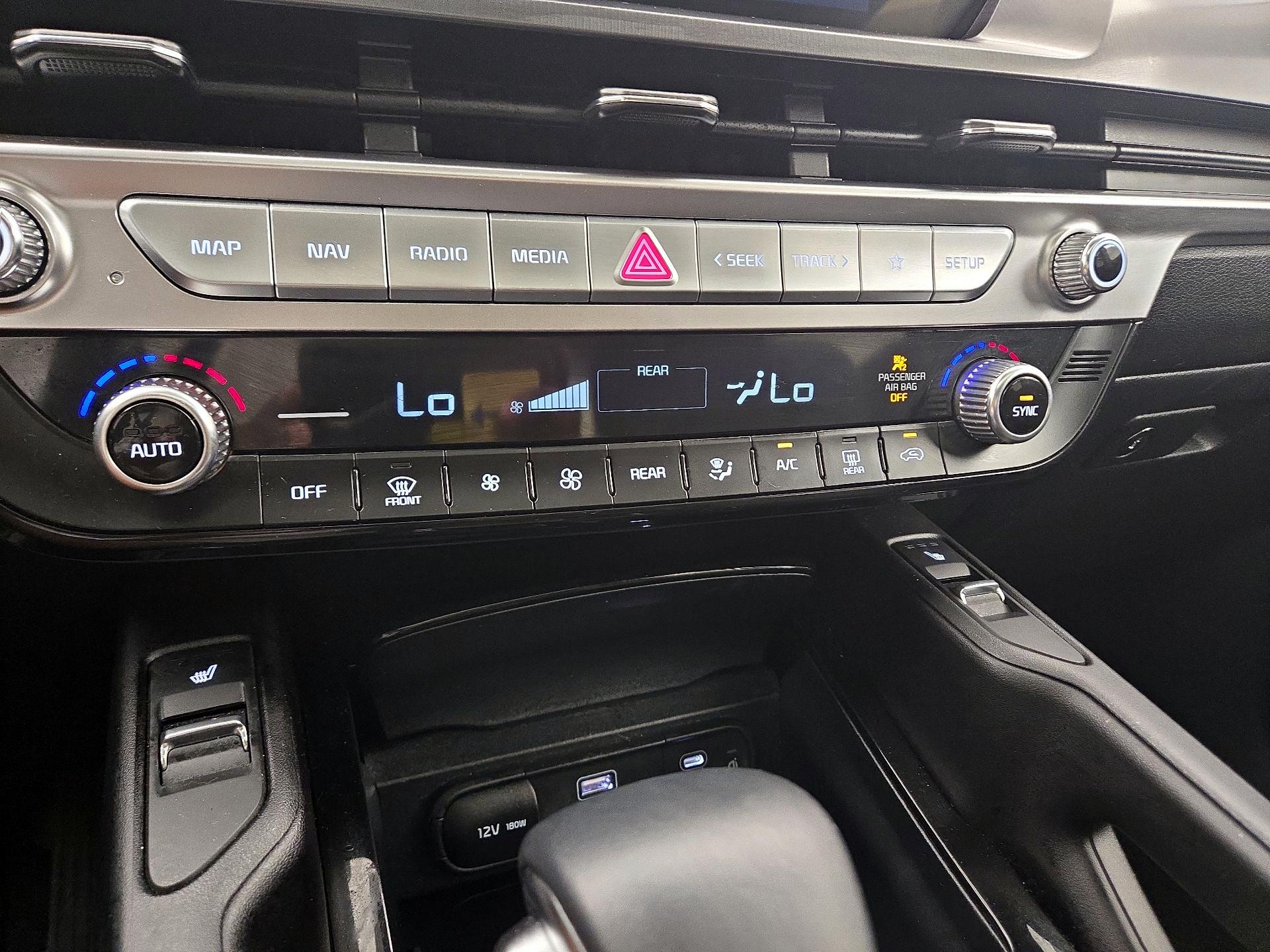 Thumbnail: 2025 Kia Telluride - 17