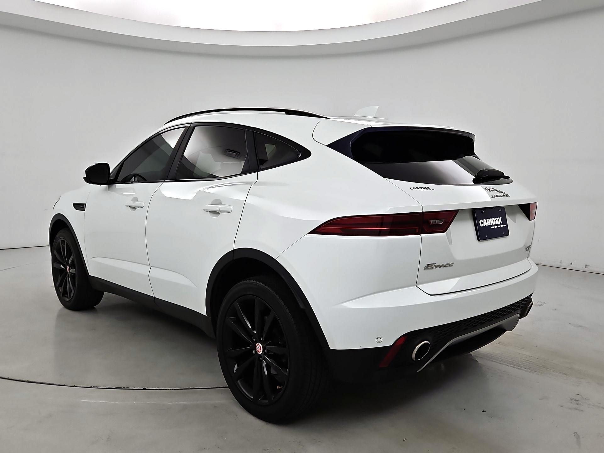 Thumbnail: 2019 Jaguar E-Pace - 7