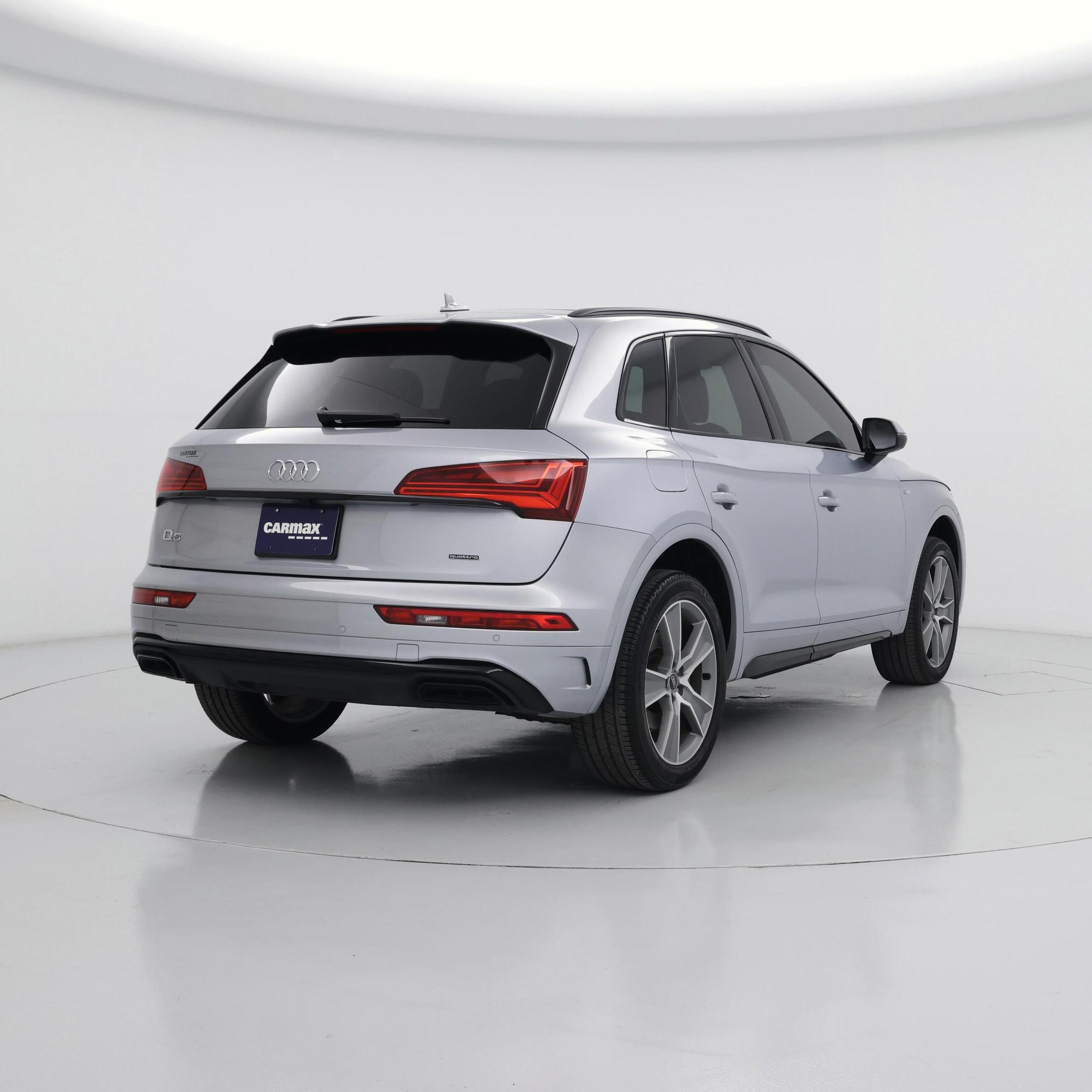 Thumbnail: 2025 Audi Q5 - 8
