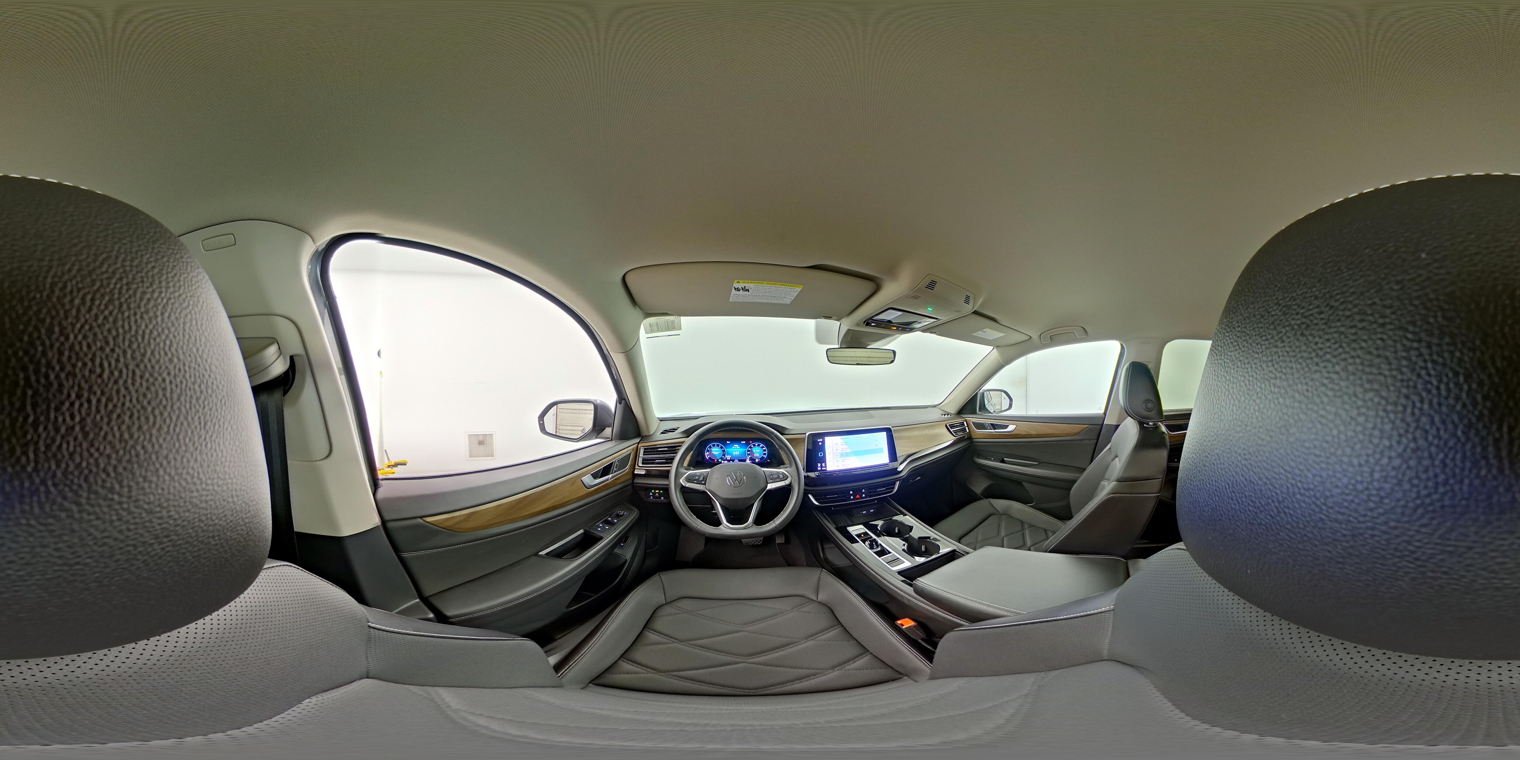 2025 Volkswagen Atlas SE w/Tech - Photo 28