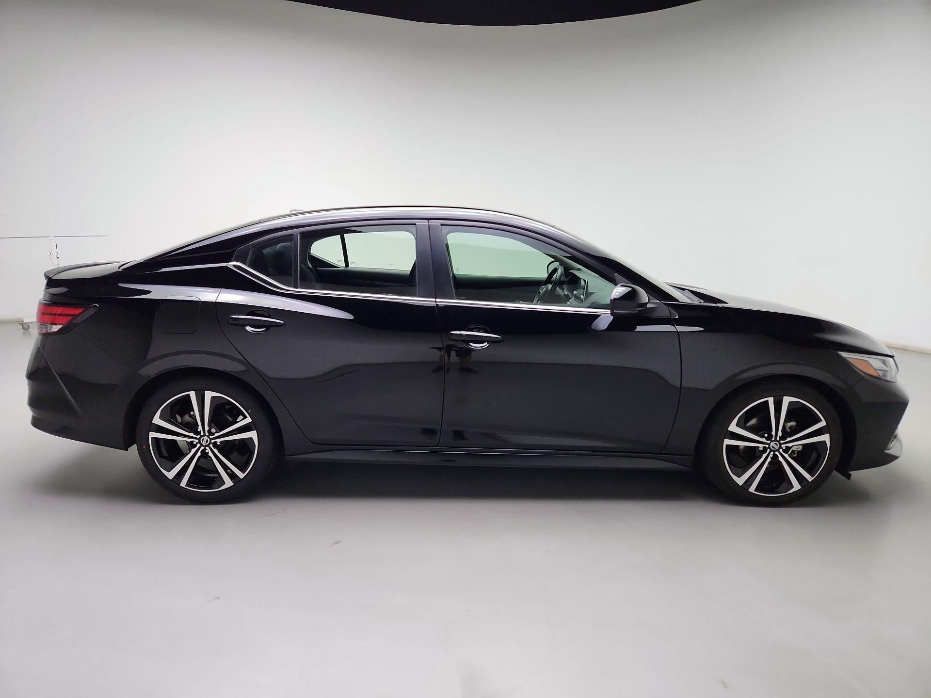 Thumbnail: 2022 Nissan Sentra - 4