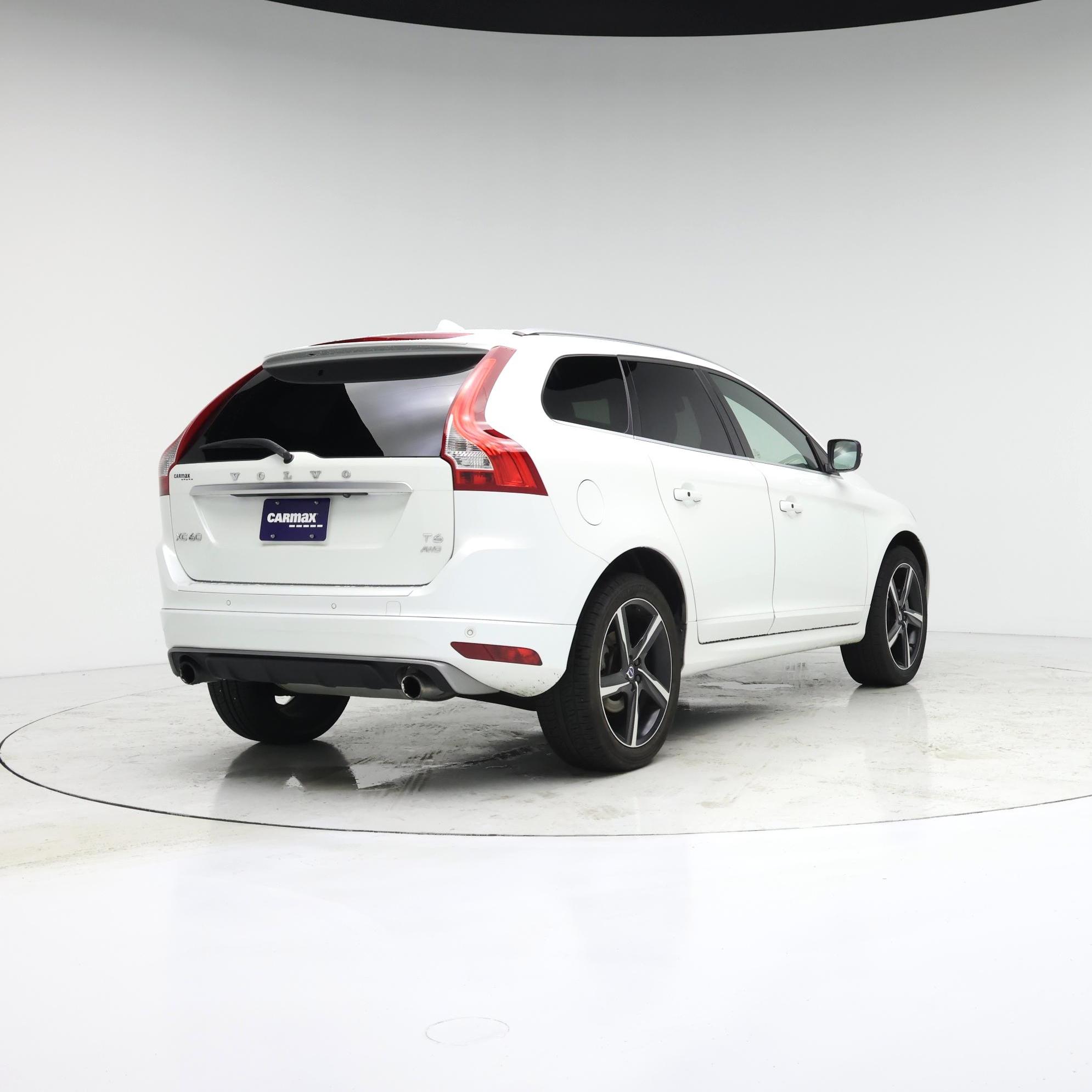 Thumbnail: 2016 Volvo XC60 - 8
