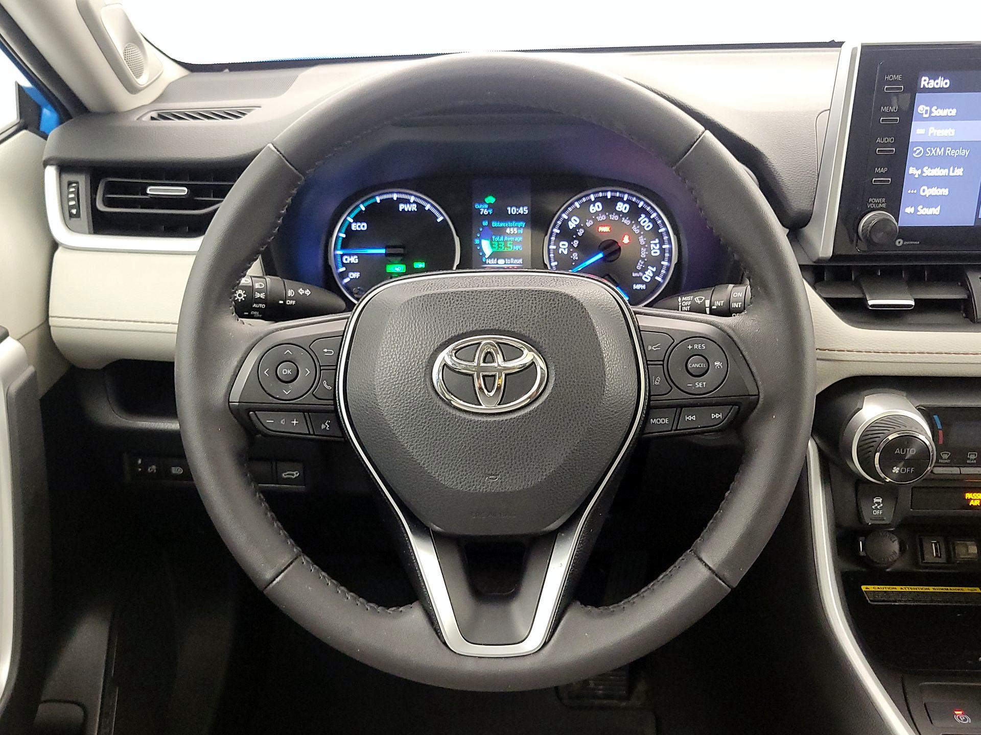 Thumbnail: 2021 Toyota RAV4 - 10