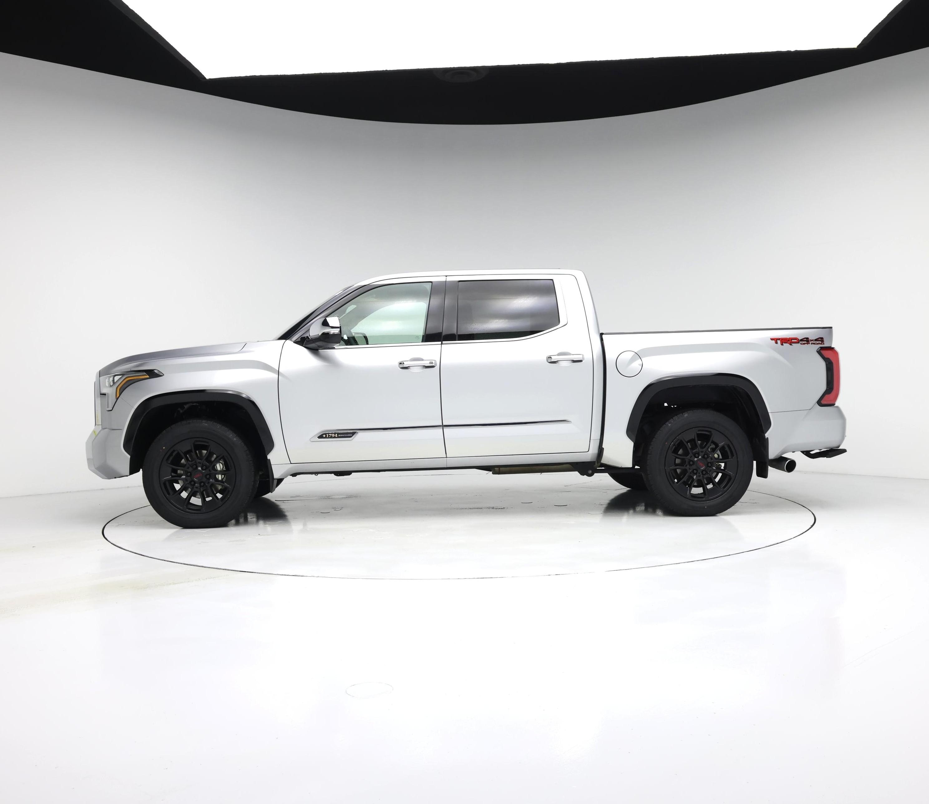 Thumbnail: 2023 Toyota Tundra - 3