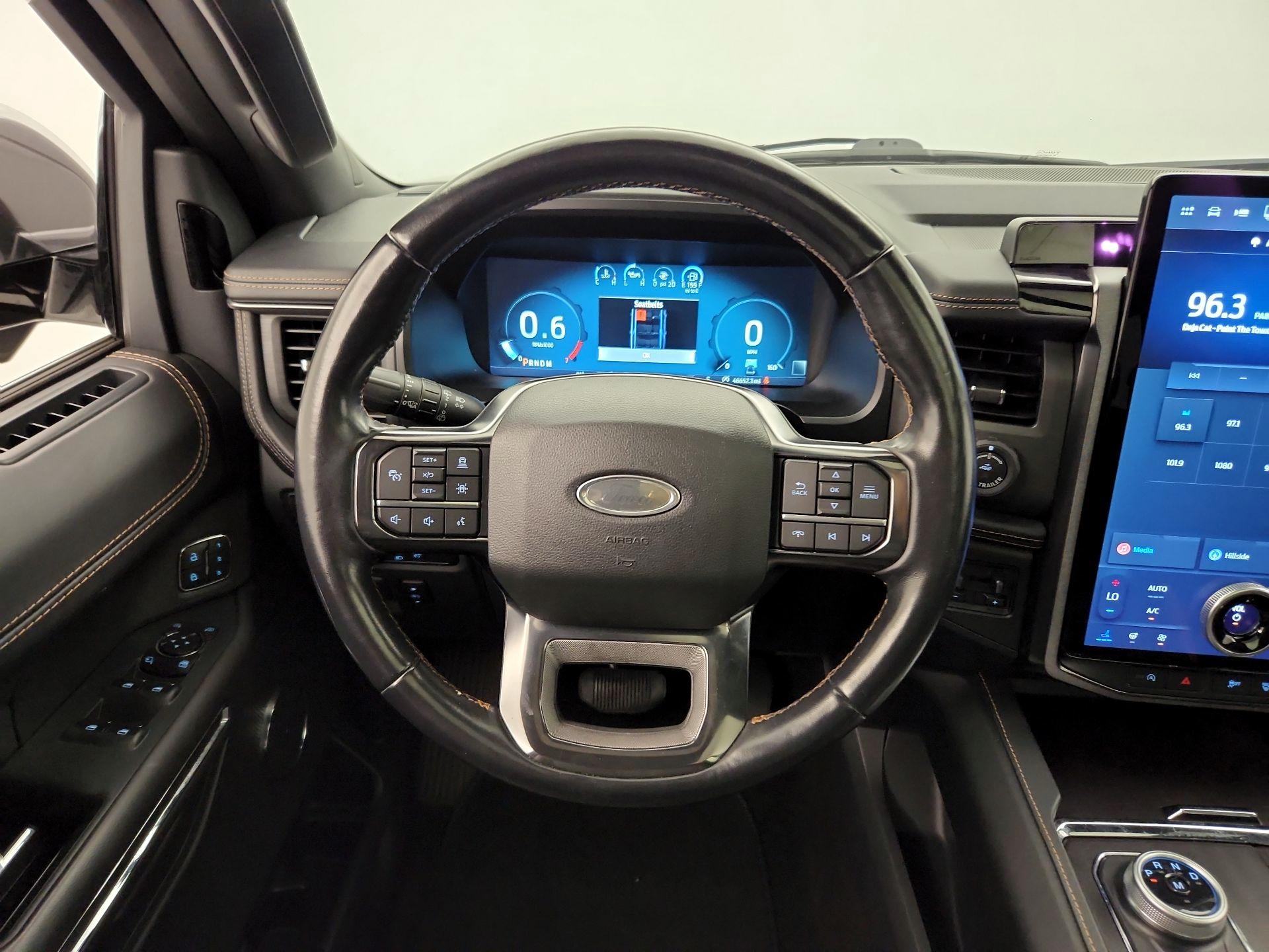 Thumbnail: 2022 Ford Expedition - 10