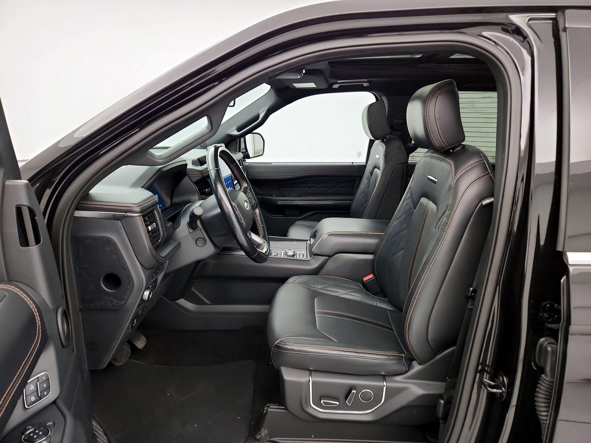 Thumbnail: 2022 Ford Expedition - 11