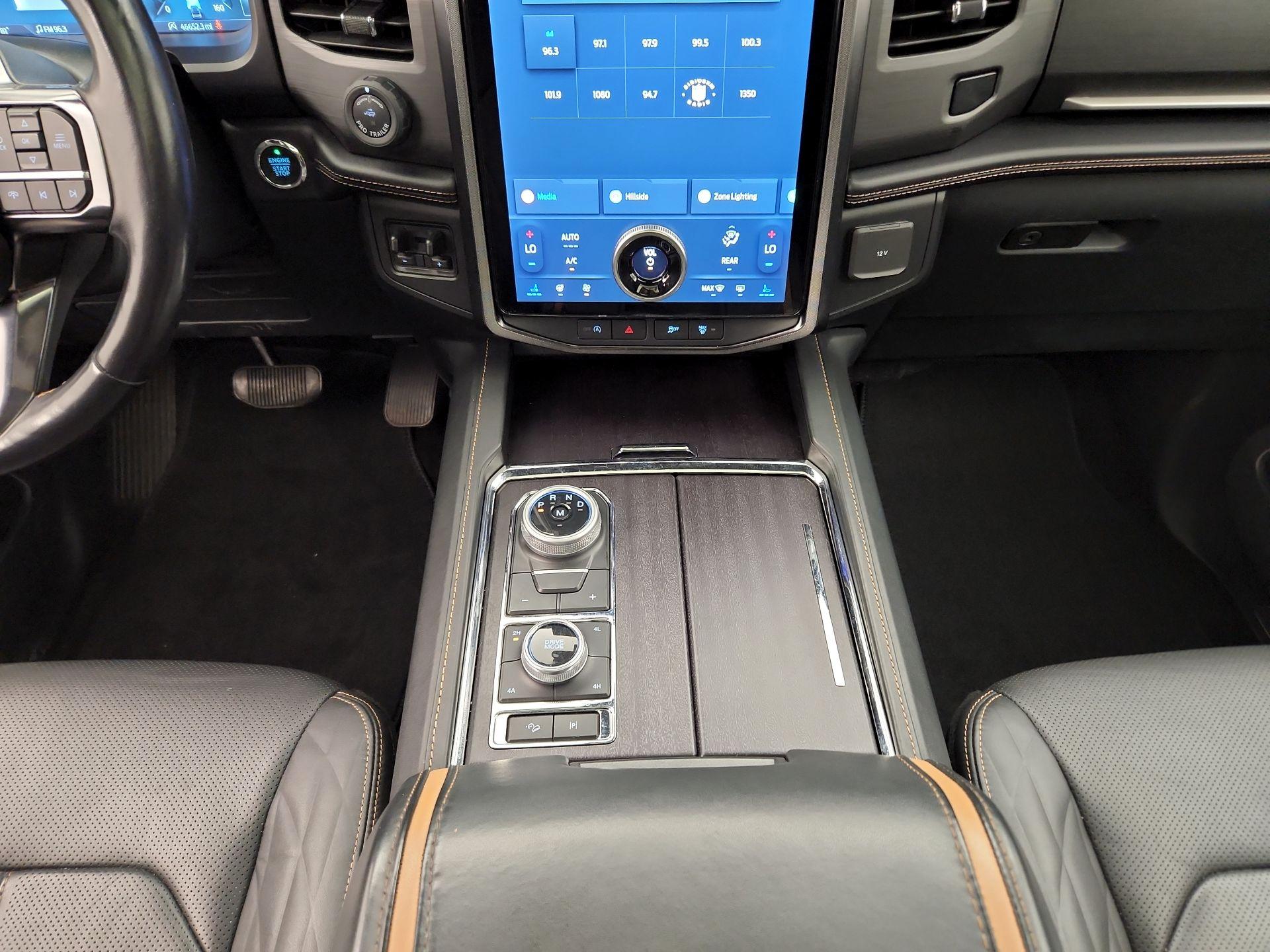 Thumbnail: 2022 Ford Expedition - 17