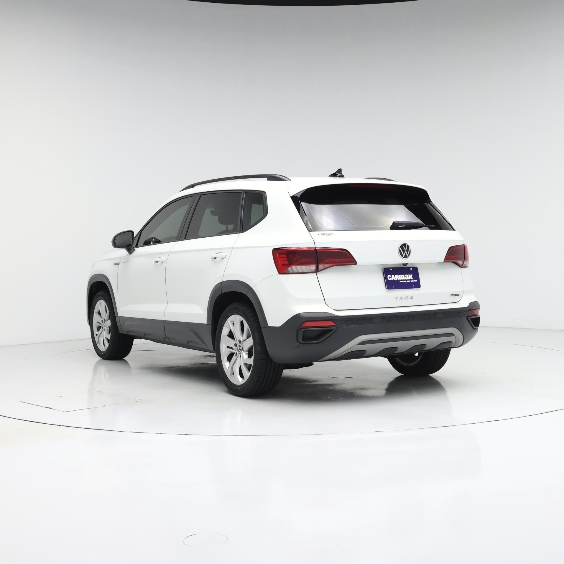 Thumbnail: 2023 Volkswagen Taos - 2