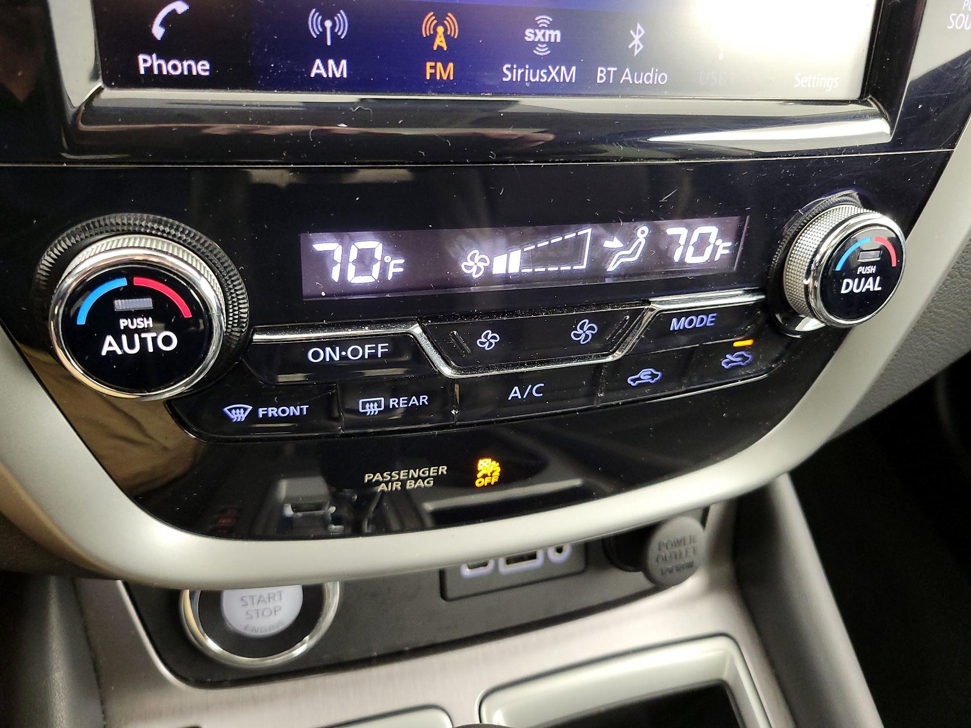Thumbnail: 2020 Nissan Murano - 17