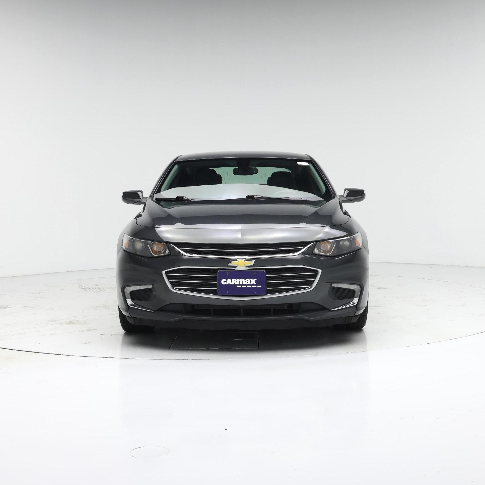 Thumbnail: 2017 Chevrolet Malibu - 5