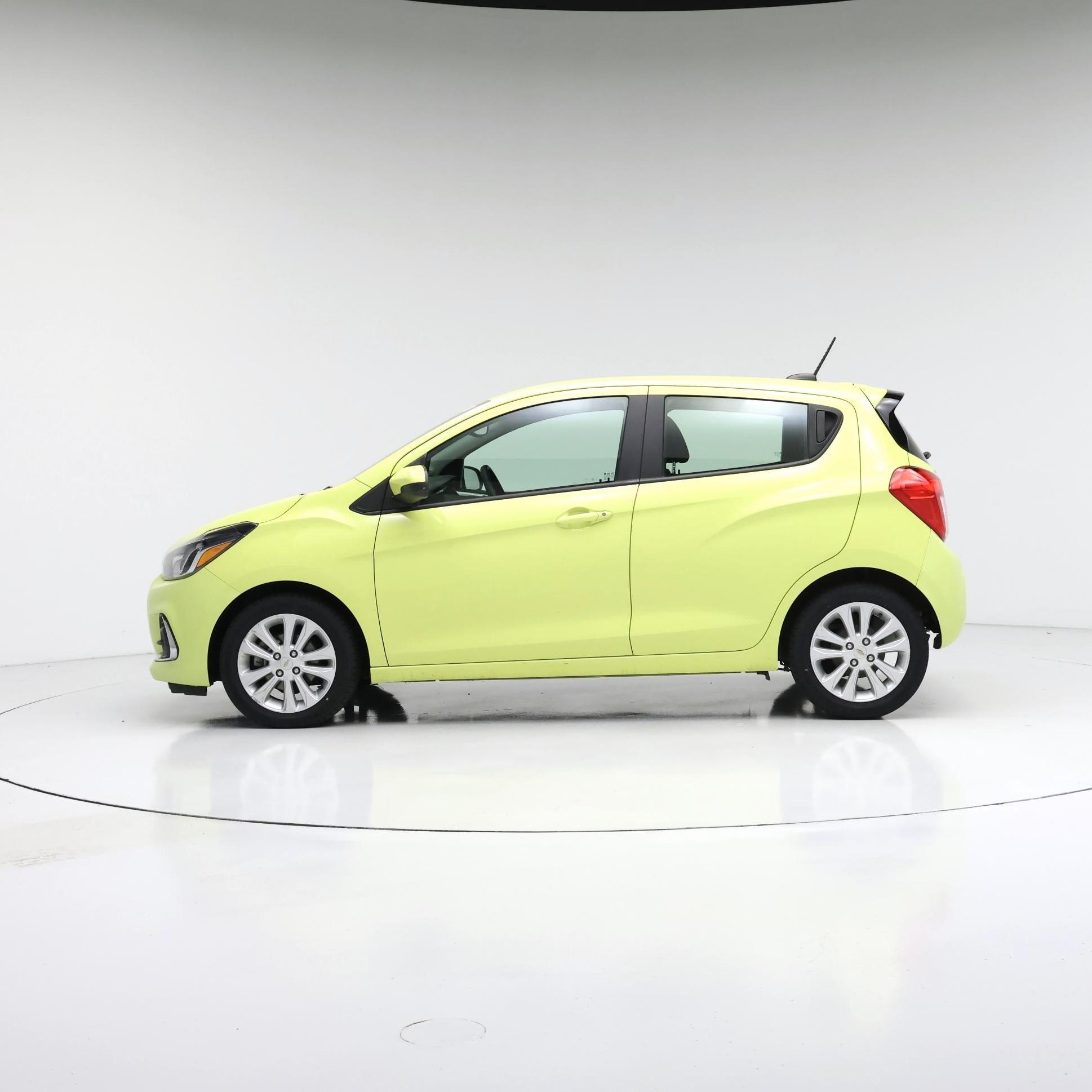 Thumbnail: 2018 Chevrolet Spark - 3