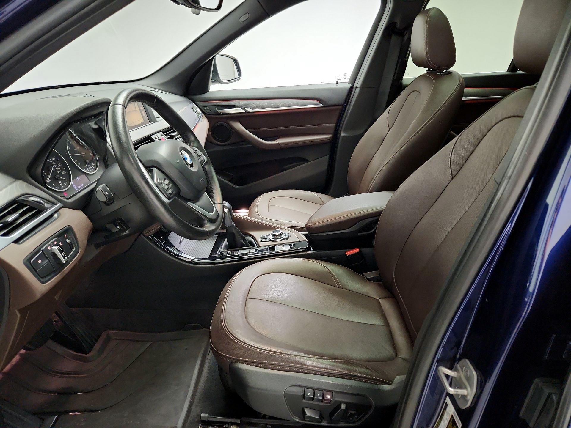 Thumbnail: 2016 BMW X1 - 11