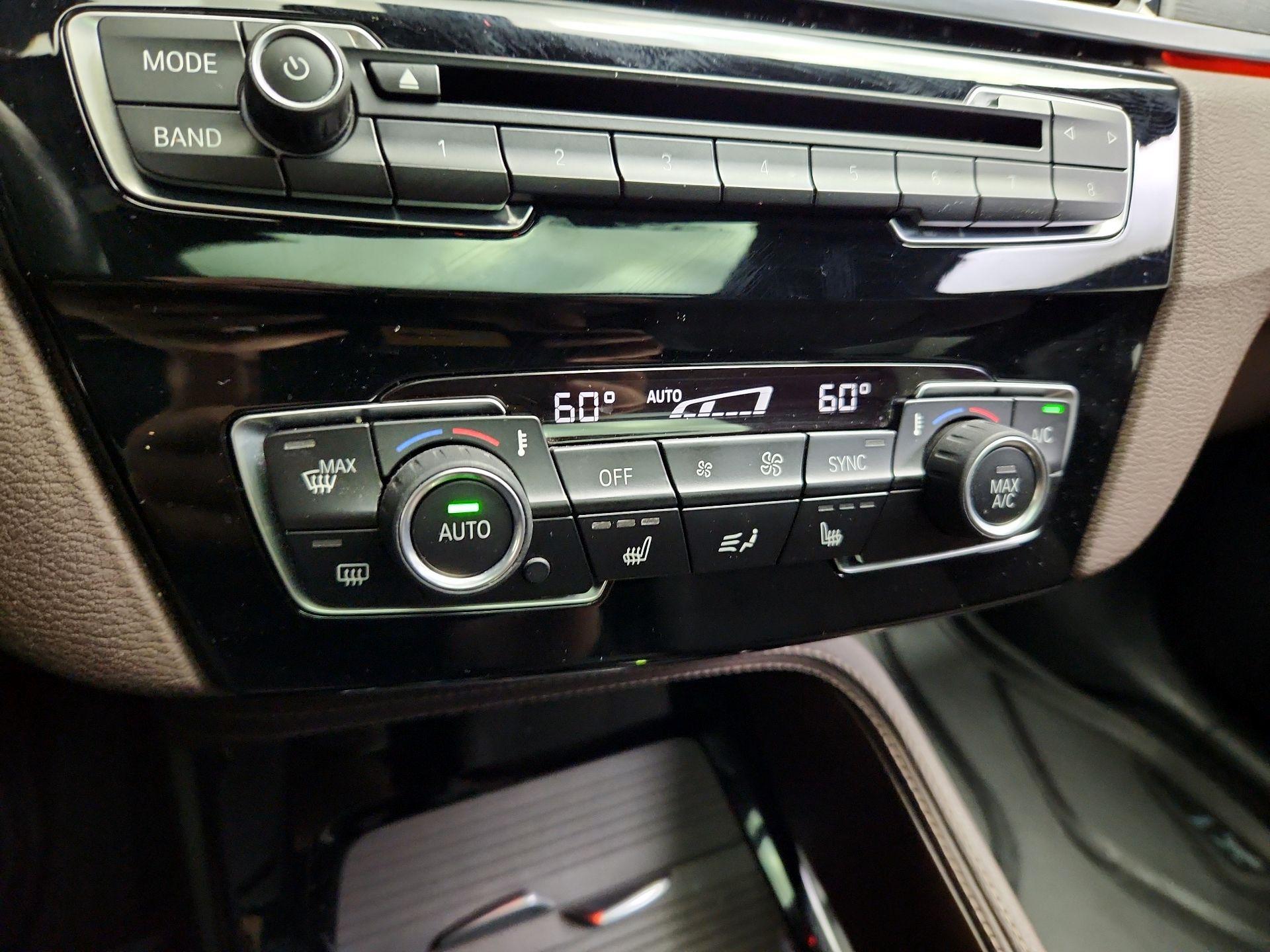 Thumbnail: 2016 BMW X1 - 17