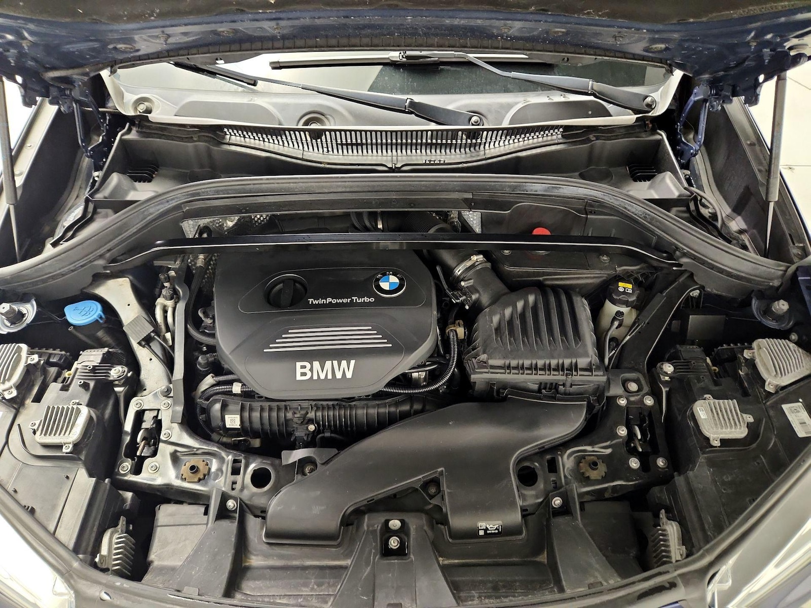 2016 BMW X1 28i - Photo 24