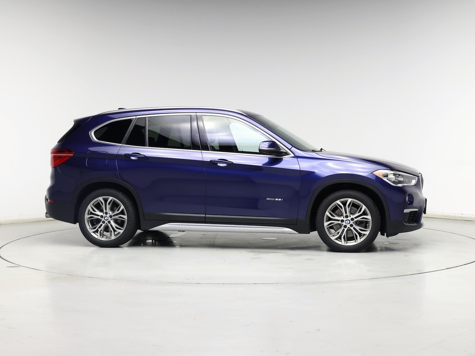2016 BMW X1 28i - Photo 8