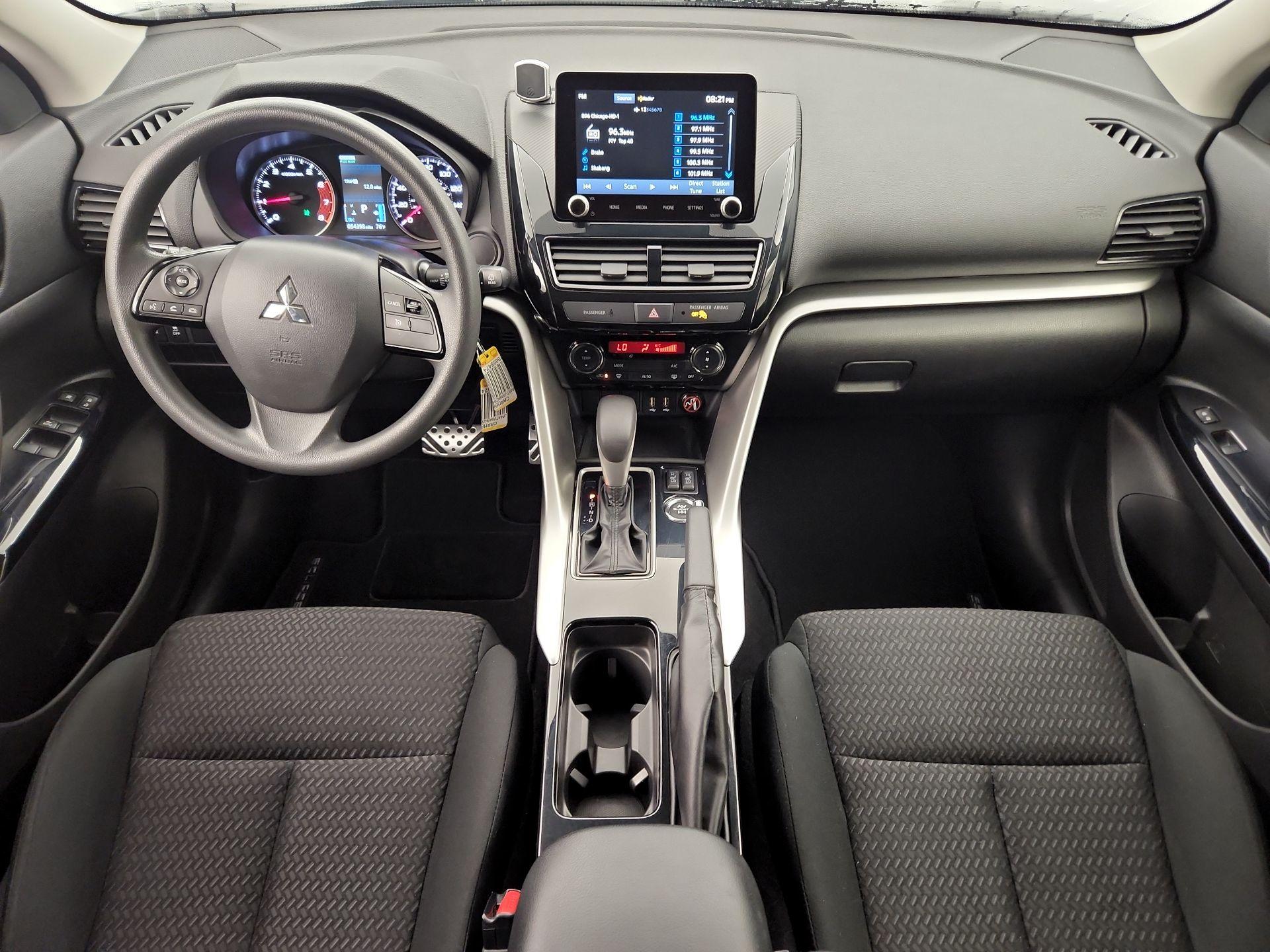 Thumbnail: 2022 Mitsubishi Eclipse Cross - 9