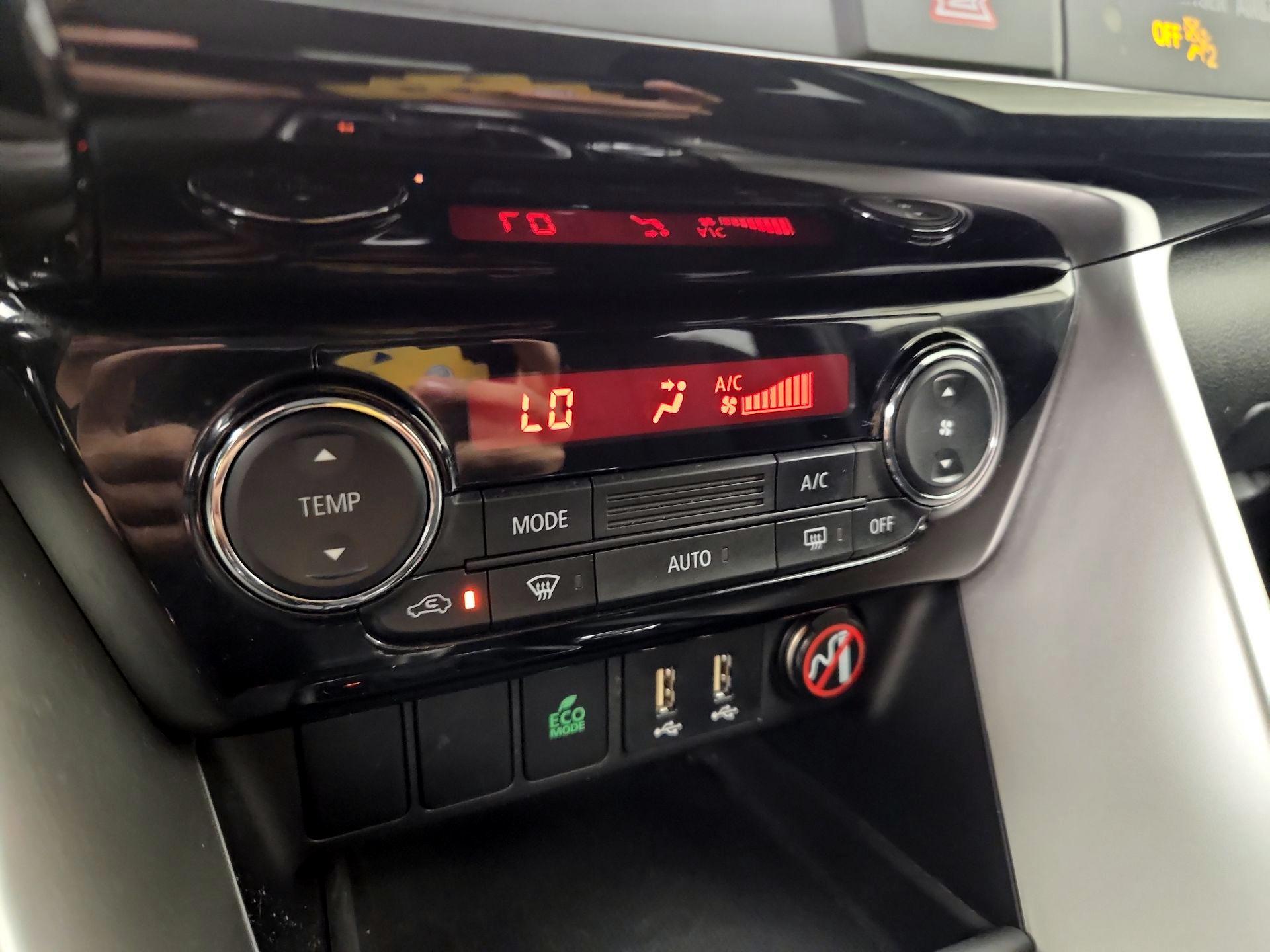 Thumbnail: 2022 Mitsubishi Eclipse Cross - 16