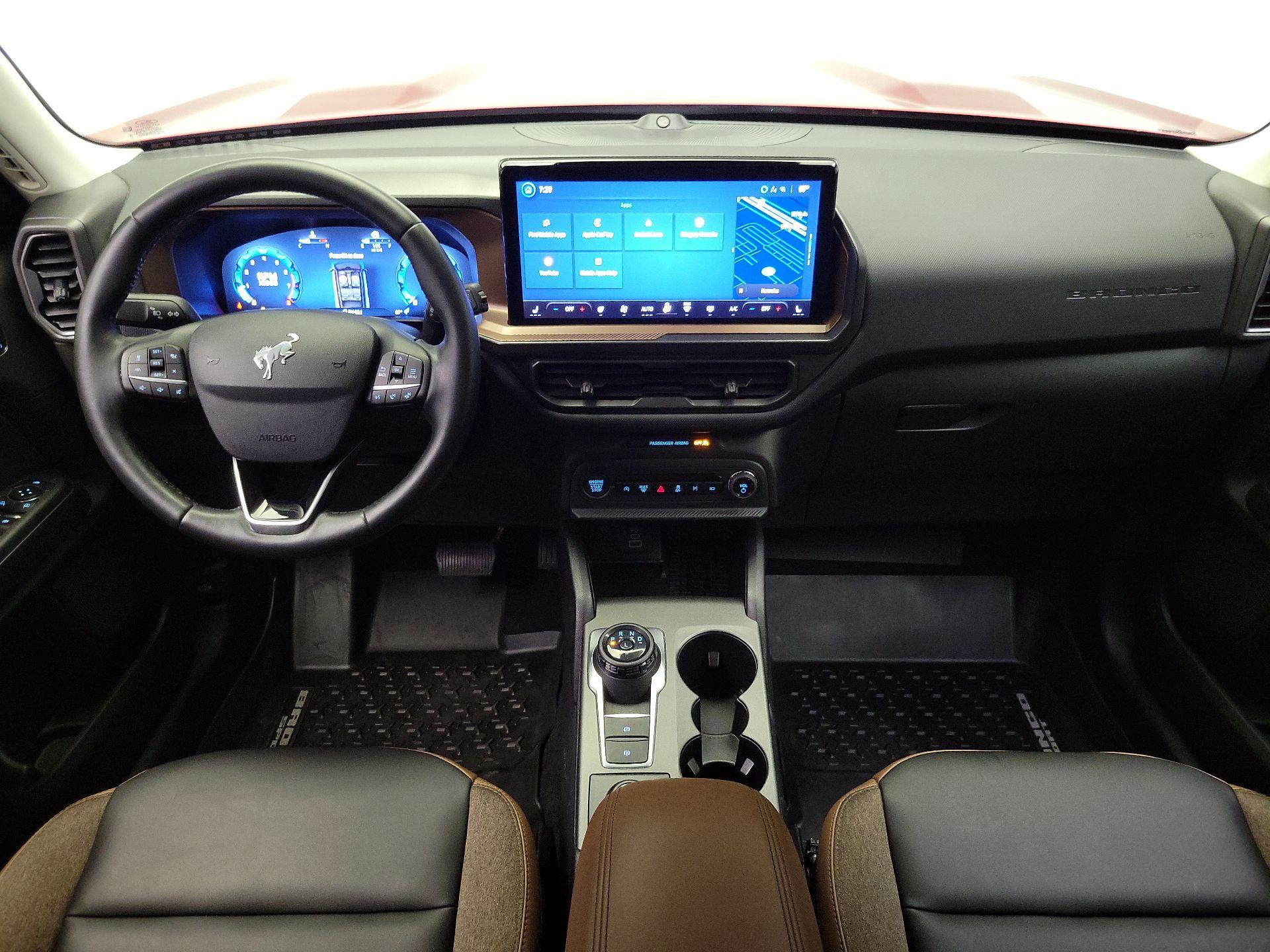 Thumbnail: 2025 Ford Bronco Sport - 9