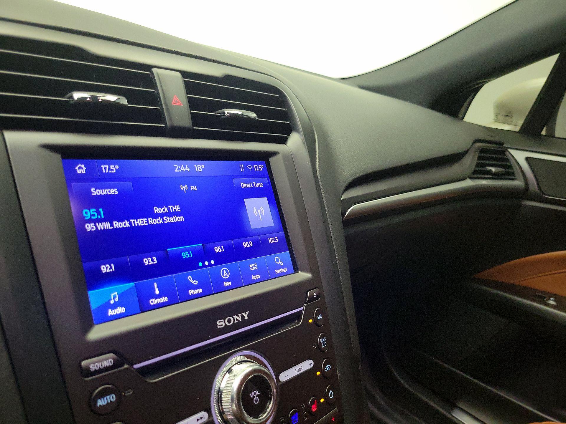 Thumbnail: 2020 Ford Fusion - 16