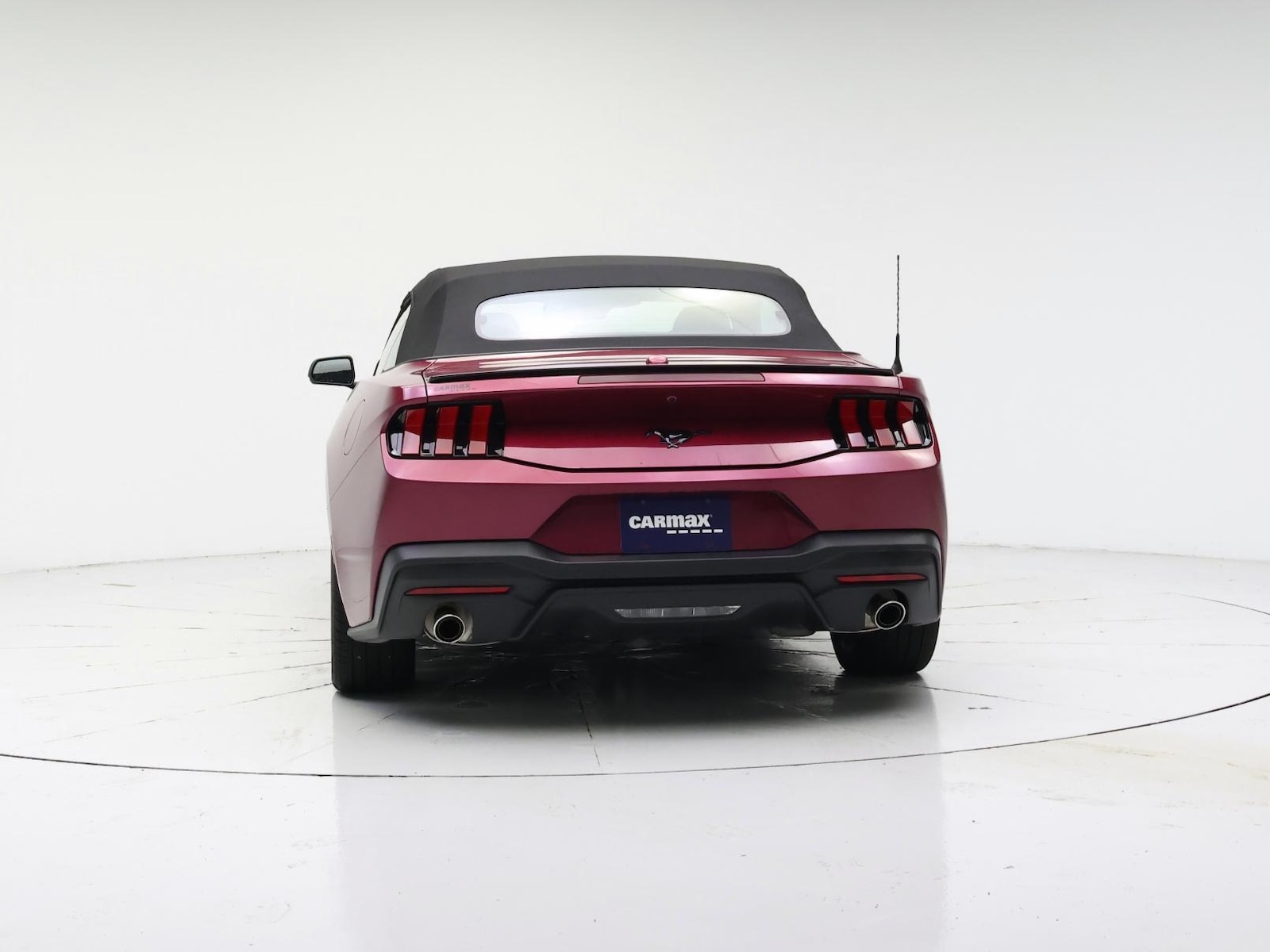 2025 Ford Mustang EcoBoost Premium - Photo 7