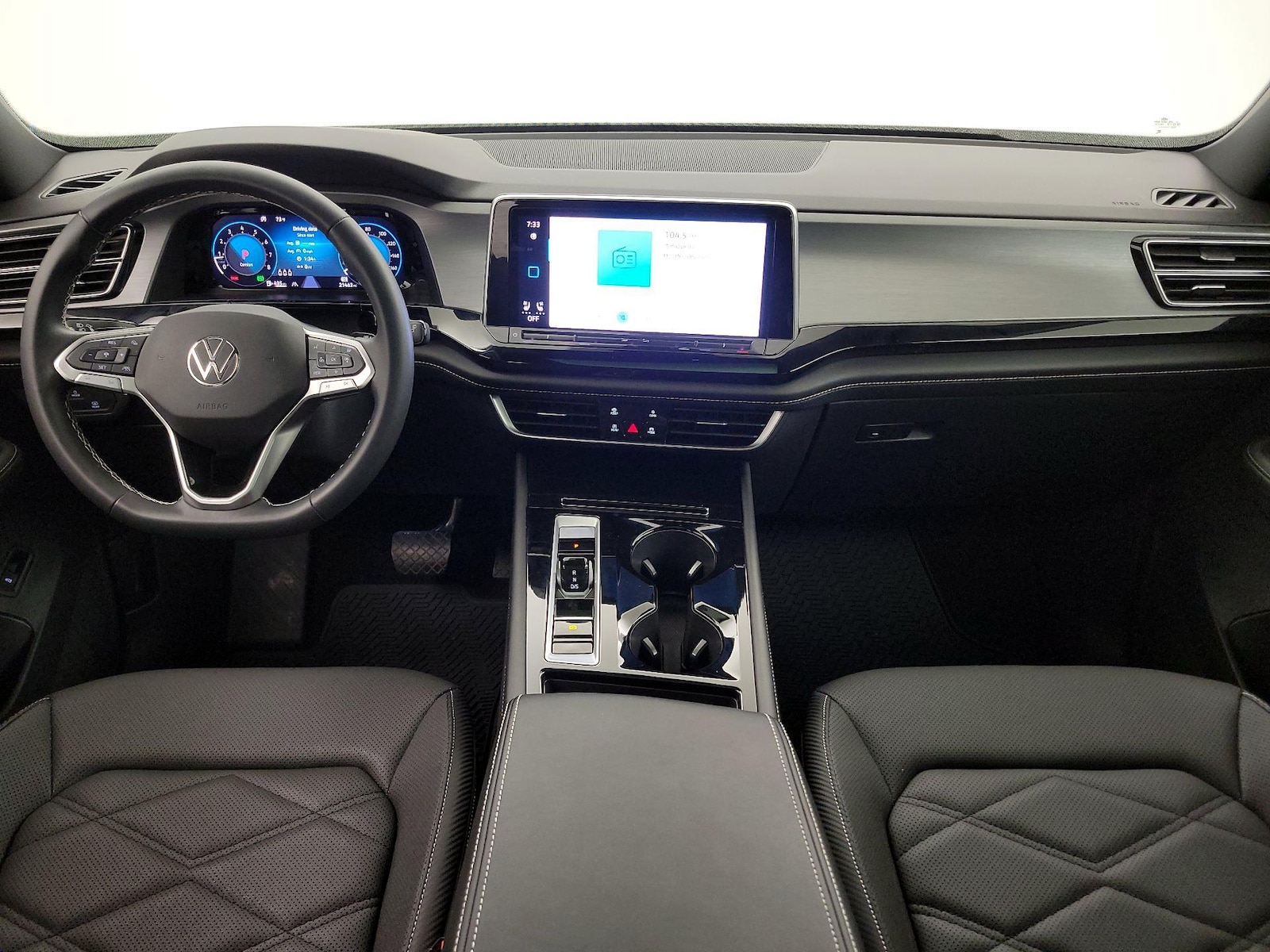 2024 Volkswagen Atlas Cross Sport SE w/Tech - Photo 10