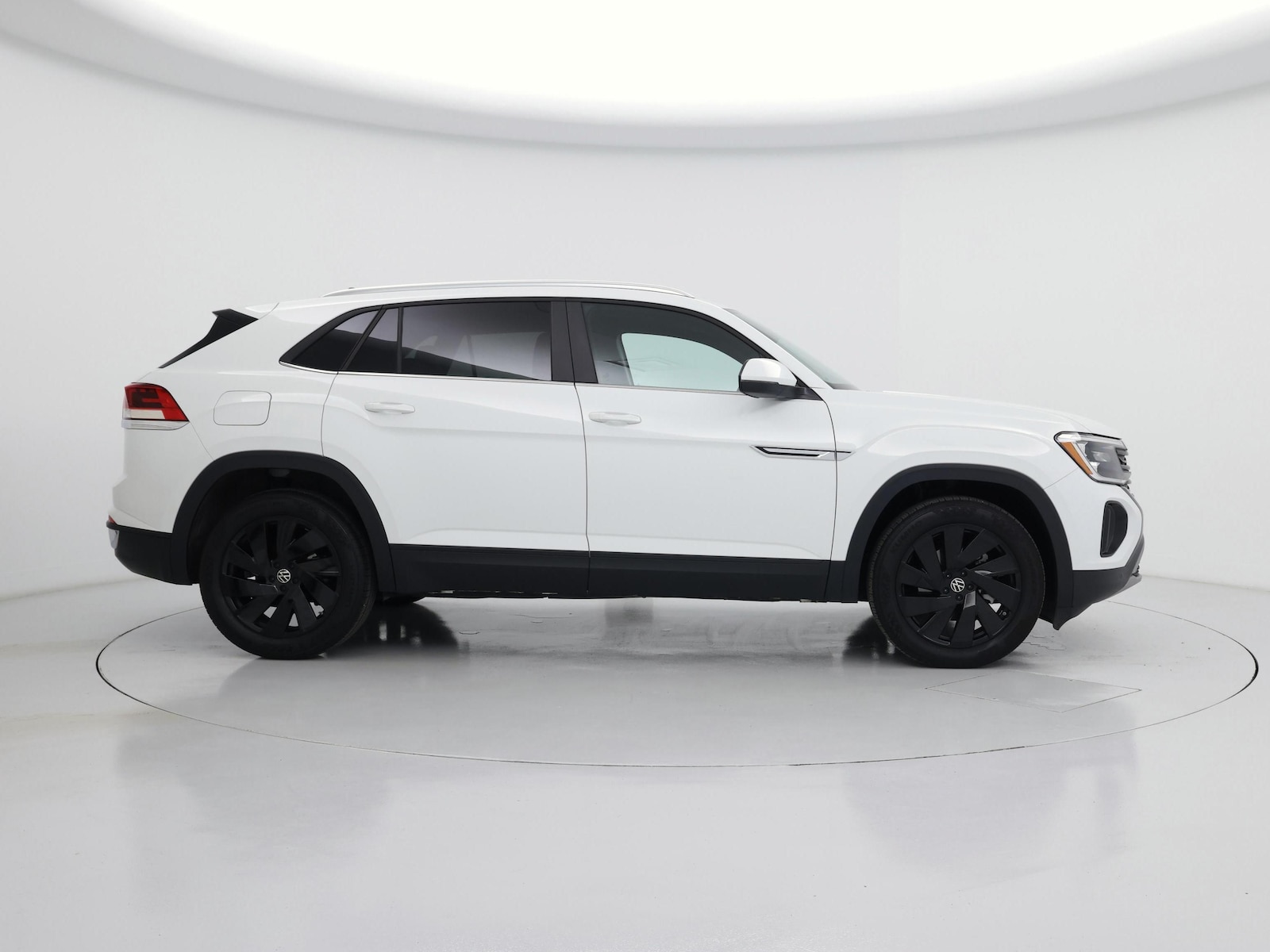 2024 Volkswagen Atlas Cross Sport SE w/Tech - Photo 8