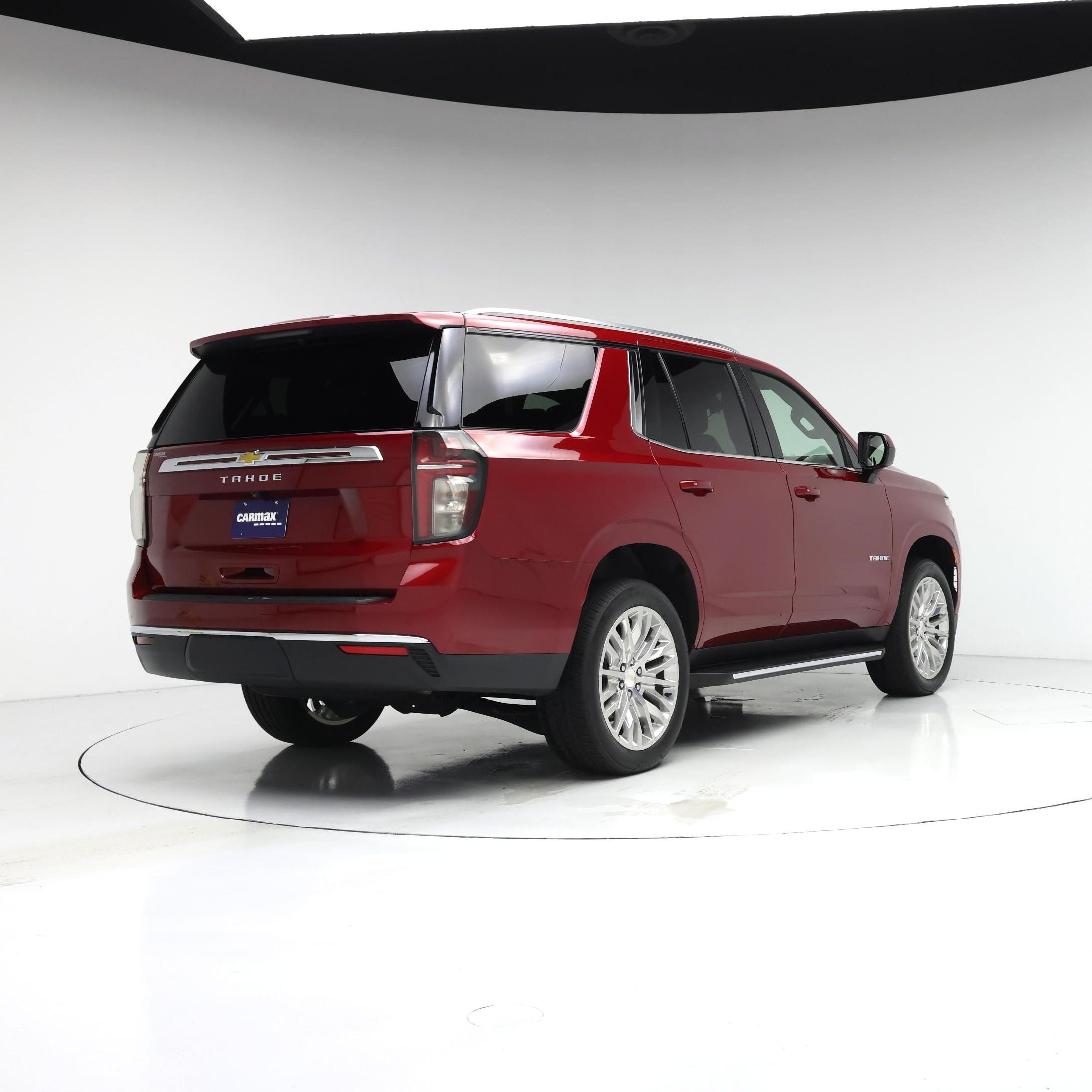 Thumbnail: 2024 Chevrolet Tahoe - 8