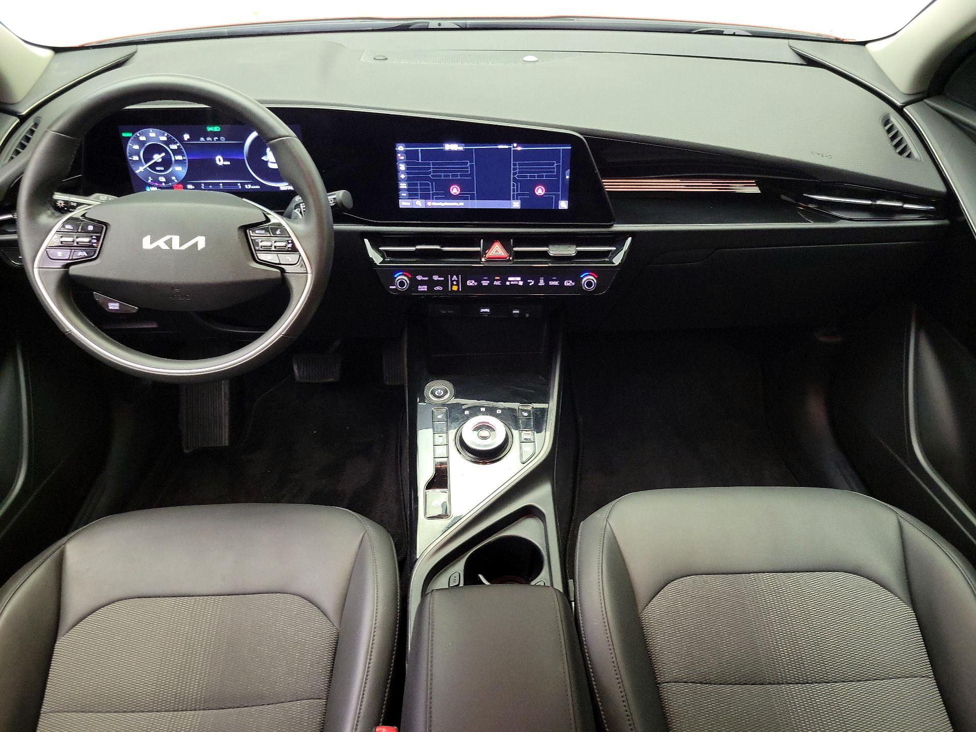 Thumbnail: 2023 Kia Niro - 9