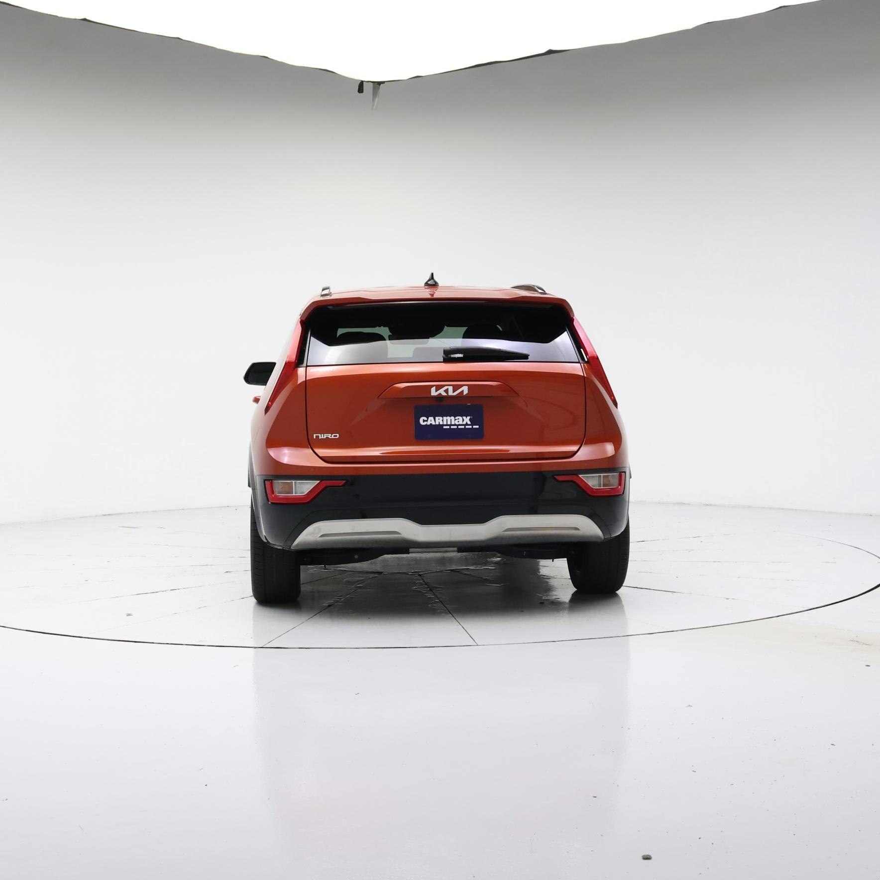 Thumbnail: 2023 Kia Niro - 6