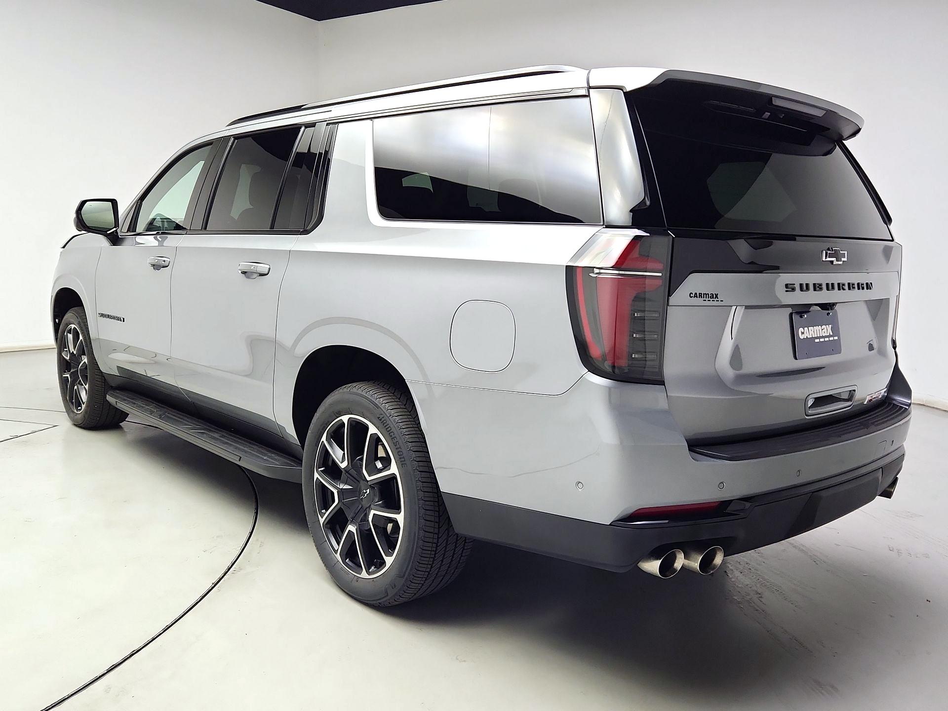 Thumbnail: 2025 Chevrolet Suburban - 7
