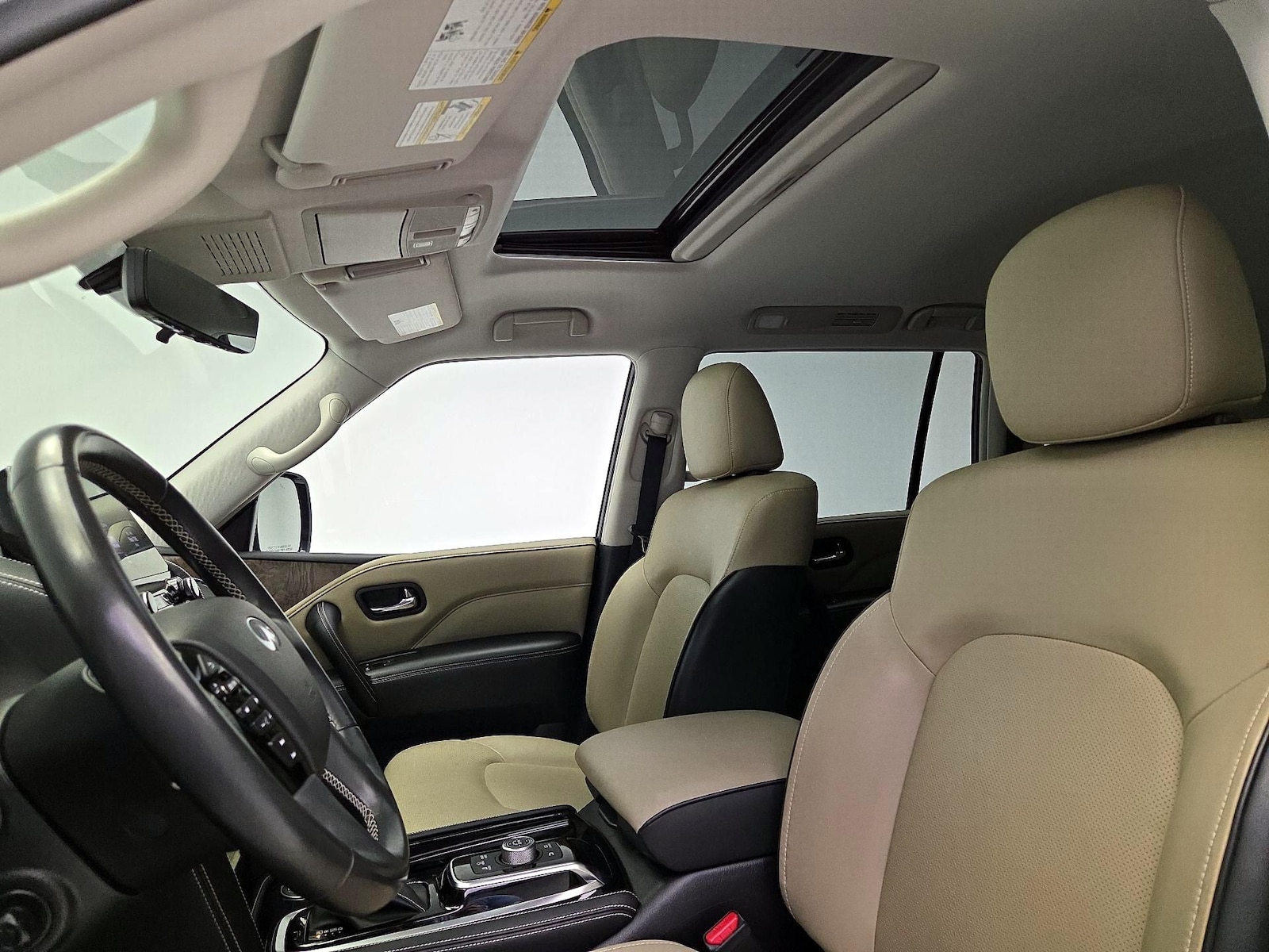 Sunroof(s) & Overhead Airbags