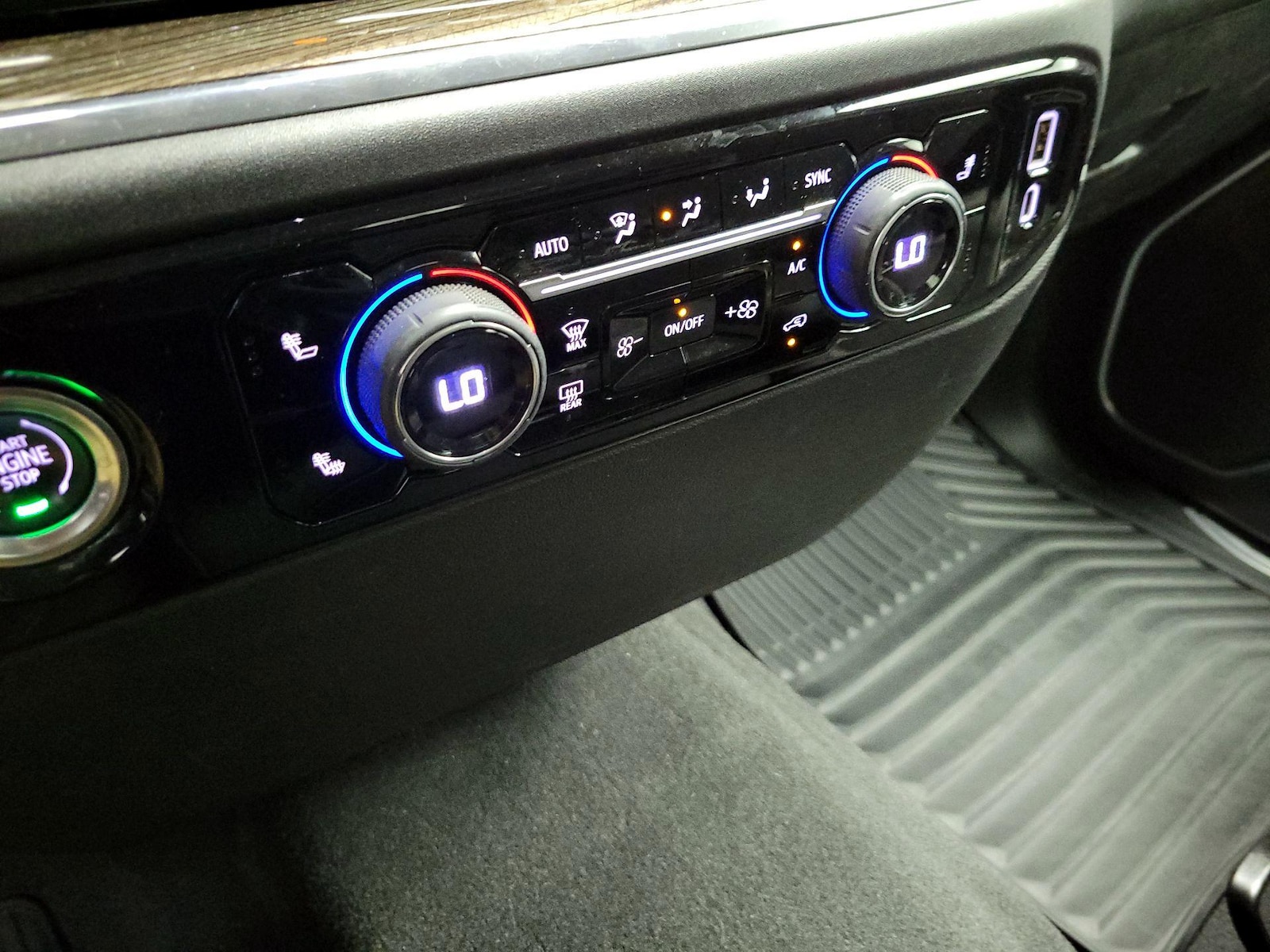 2023 Chevrolet Silverado 1500 LT - Photo 16