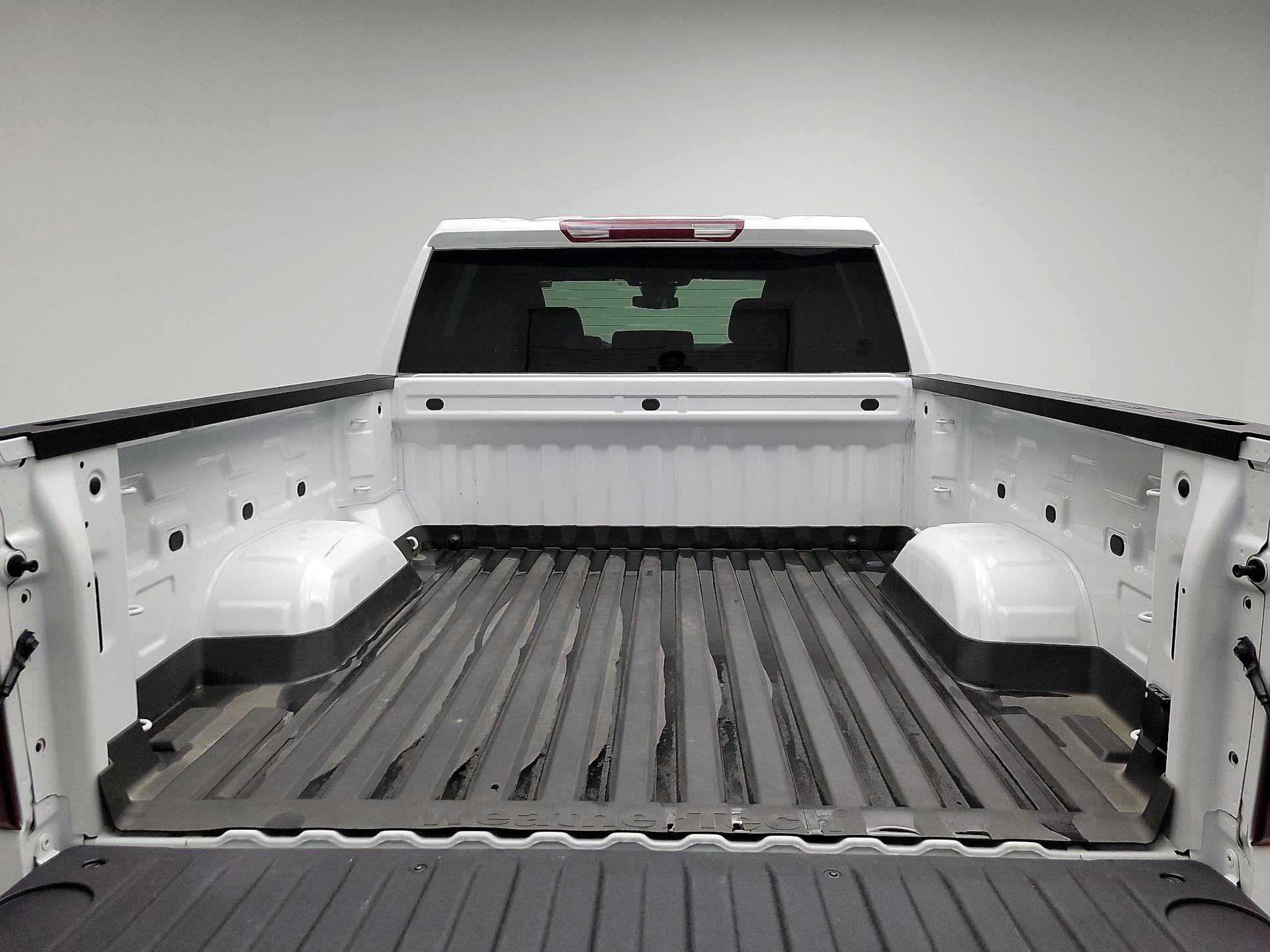 Thumbnail: 2023 Chevrolet Silverado 1500 - 19