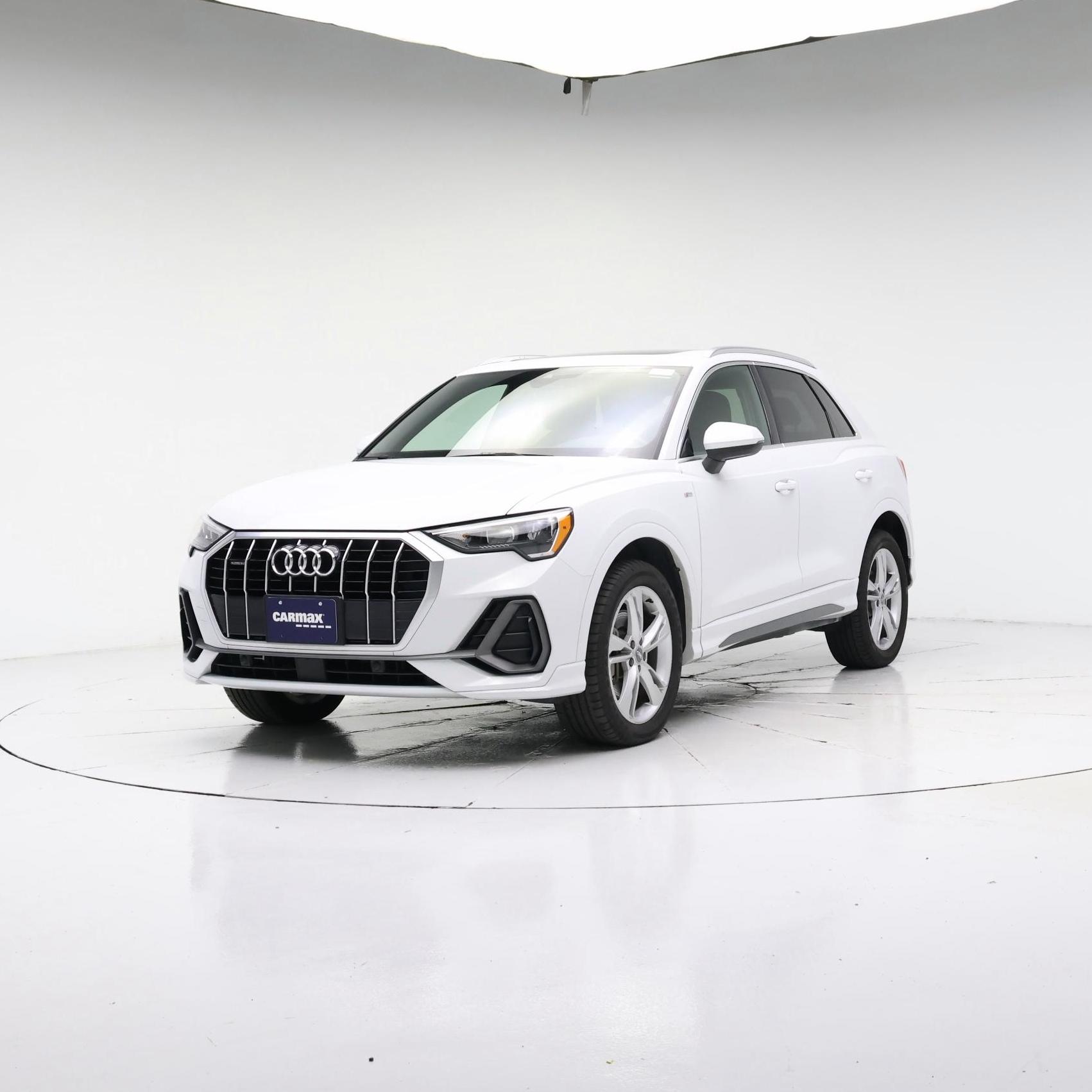 Thumbnail: 2020 Audi Q3 - 4
