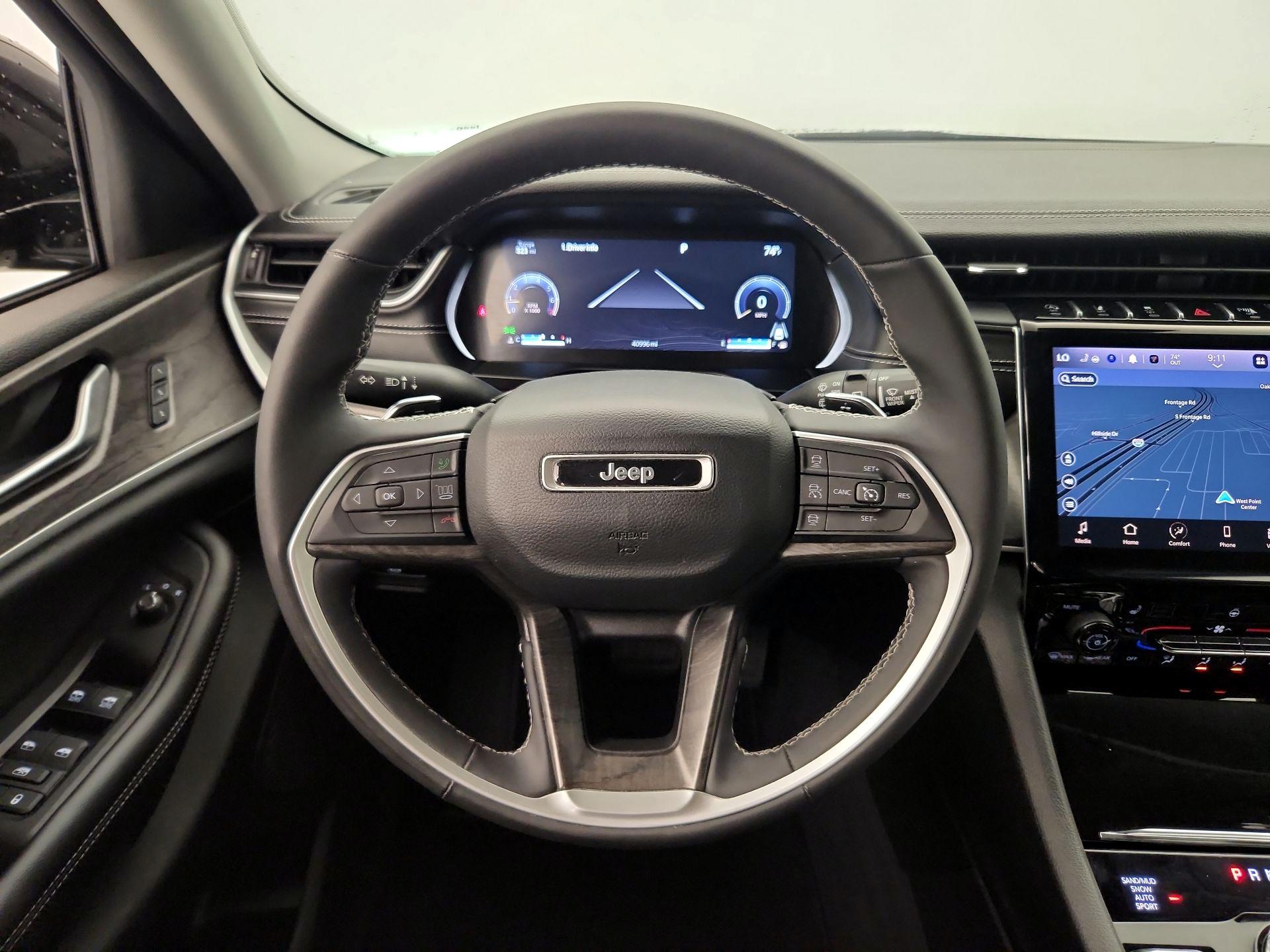 Thumbnail: 2024 Jeep Grand Cherokee L - 10
