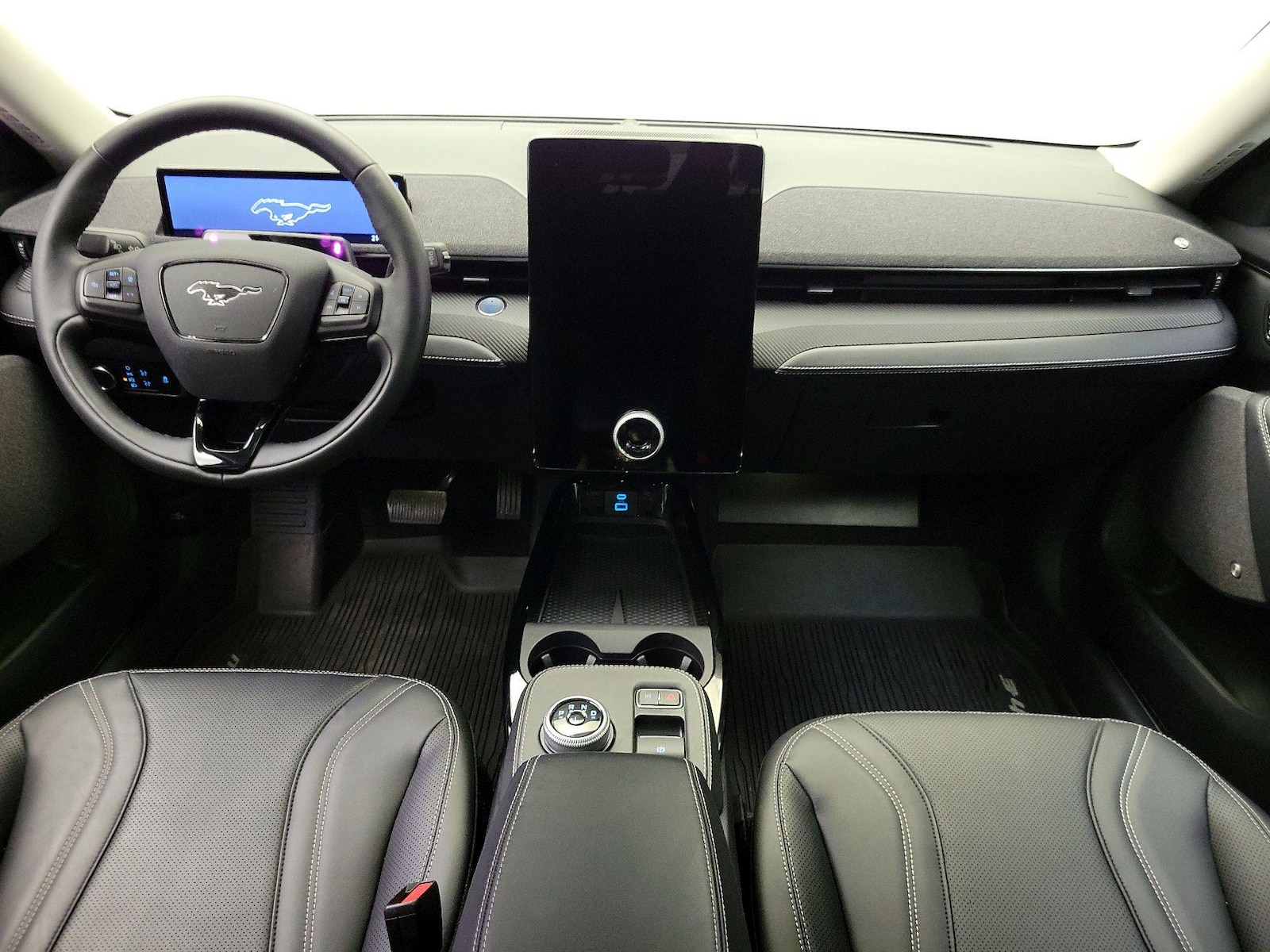 2023 Ford Mustang Mach-E Premium AWD - Photo 10