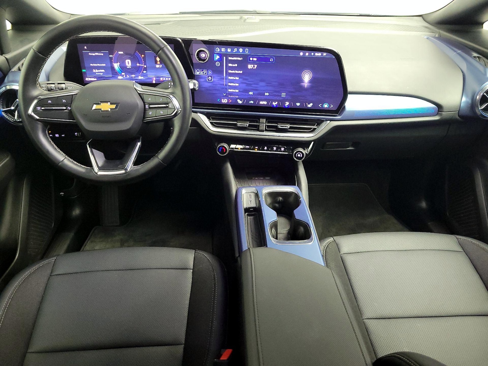 2026 Chevrolet Equinox EV 2LT - Photo 10