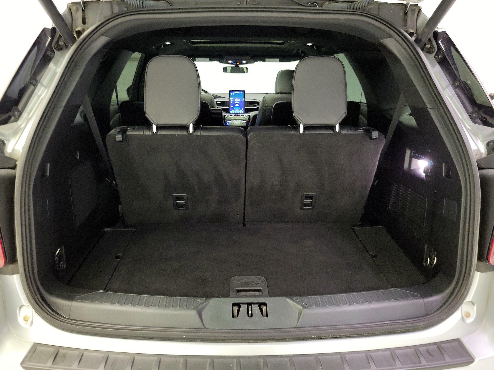 2021 Ford Explorer ST - Photo 22