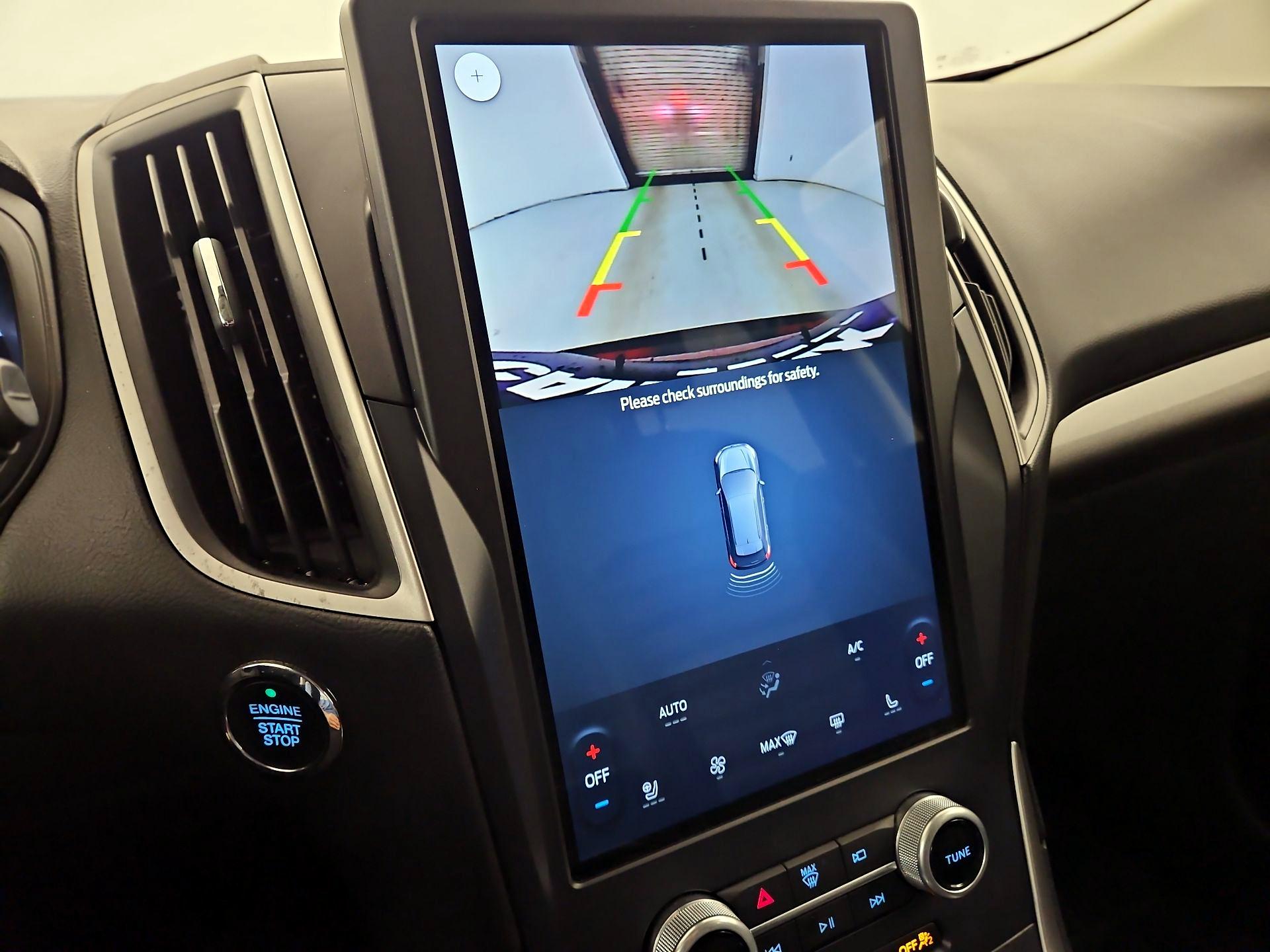 Thumbnail: 2023 Ford Edge - 13