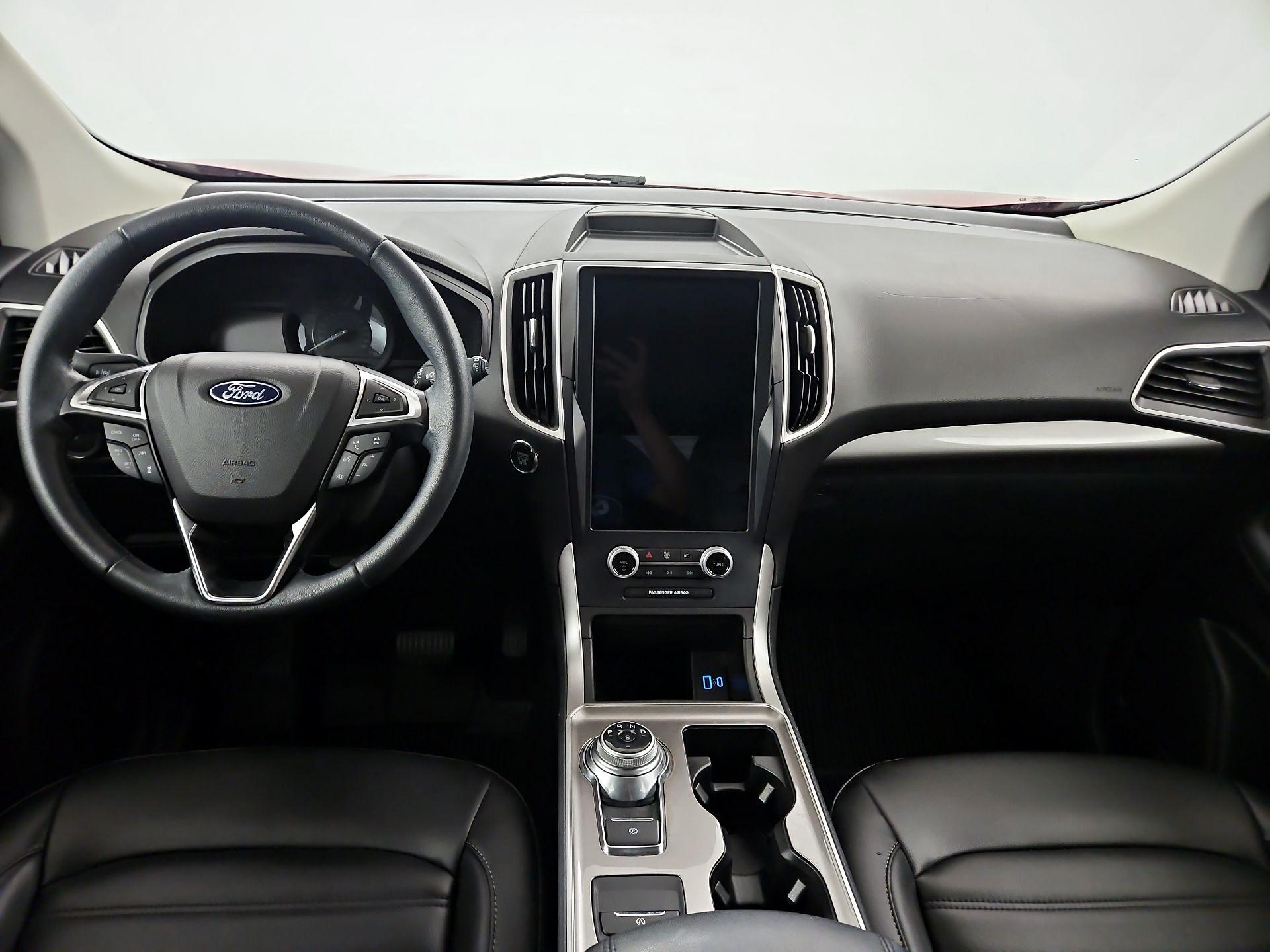 Thumbnail: 2023 Ford Edge - 8