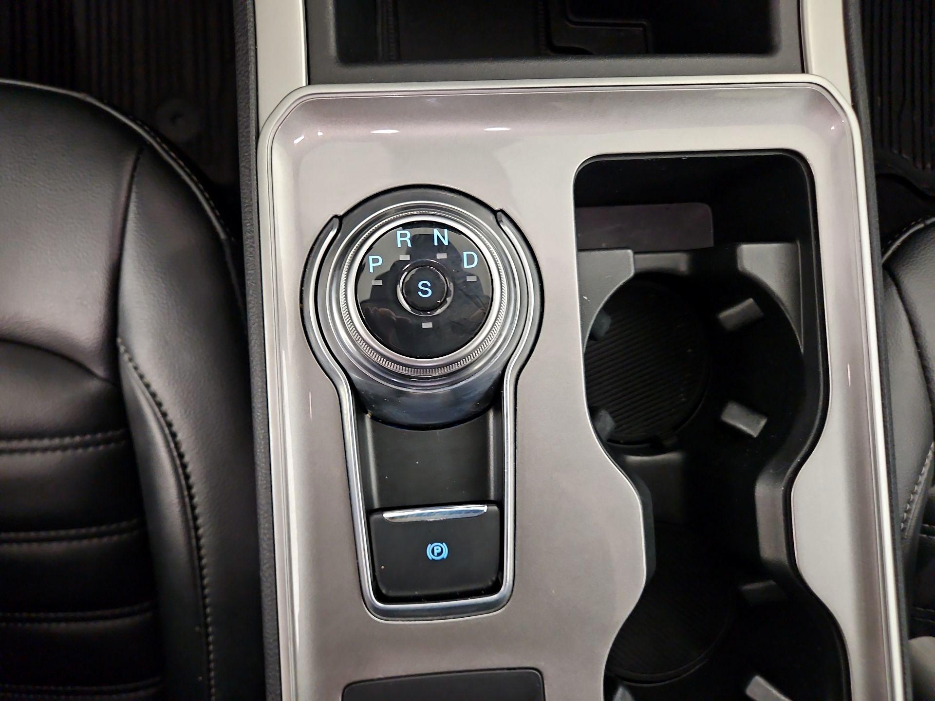 Thumbnail: 2024 Ford Edge - 15