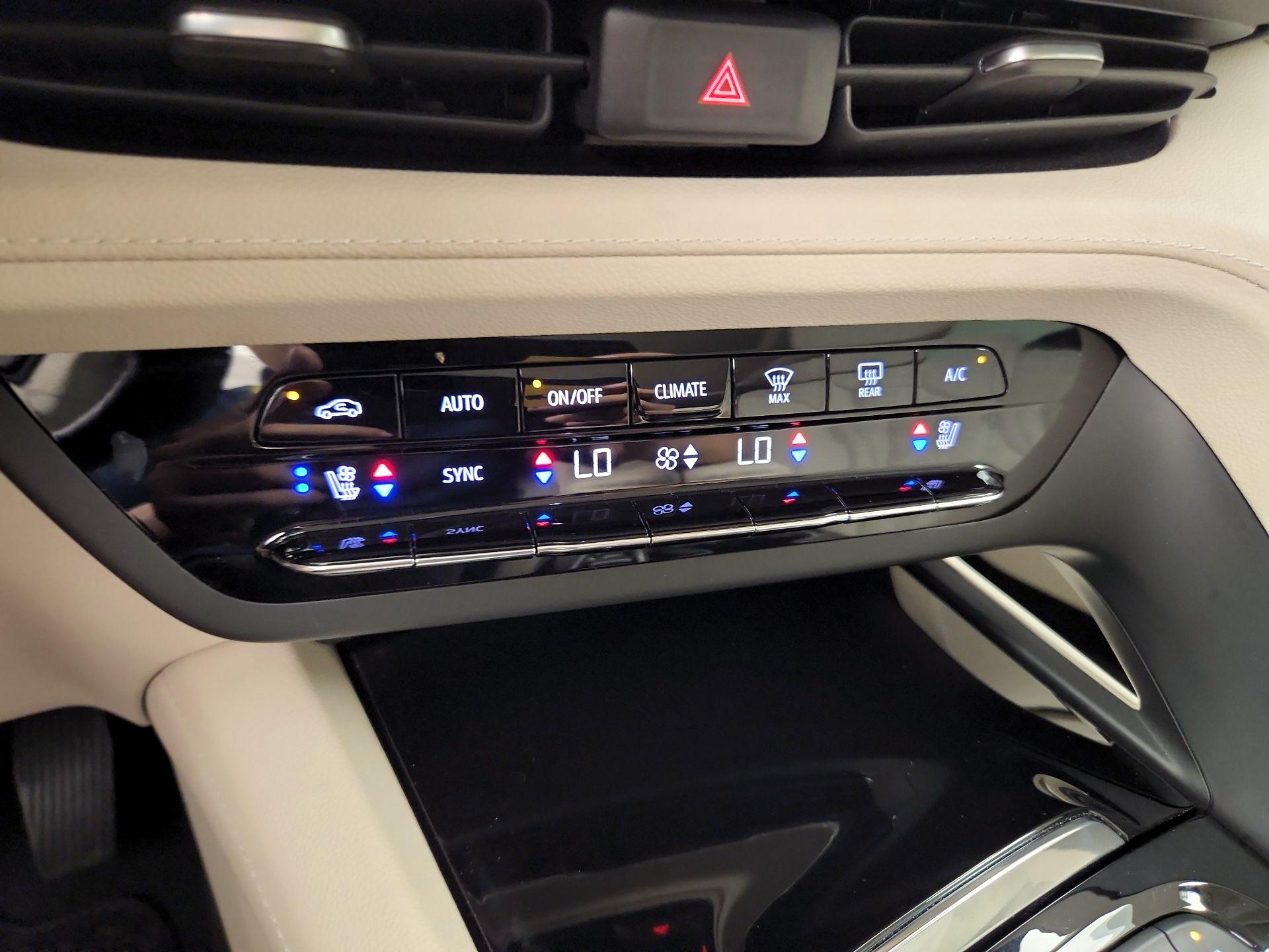 Thumbnail: 2023 Buick Envision - 16