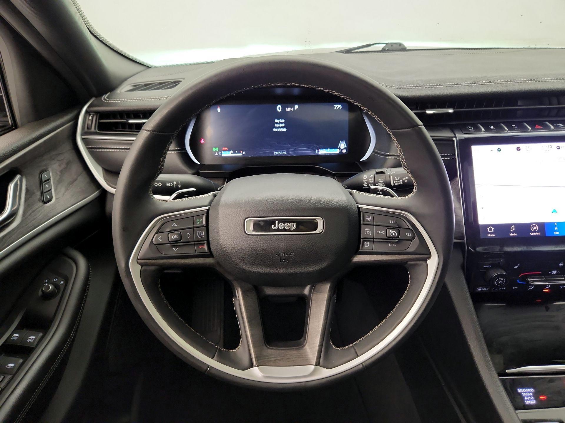 Thumbnail: 2024 Jeep Grand Cherokee L - 10