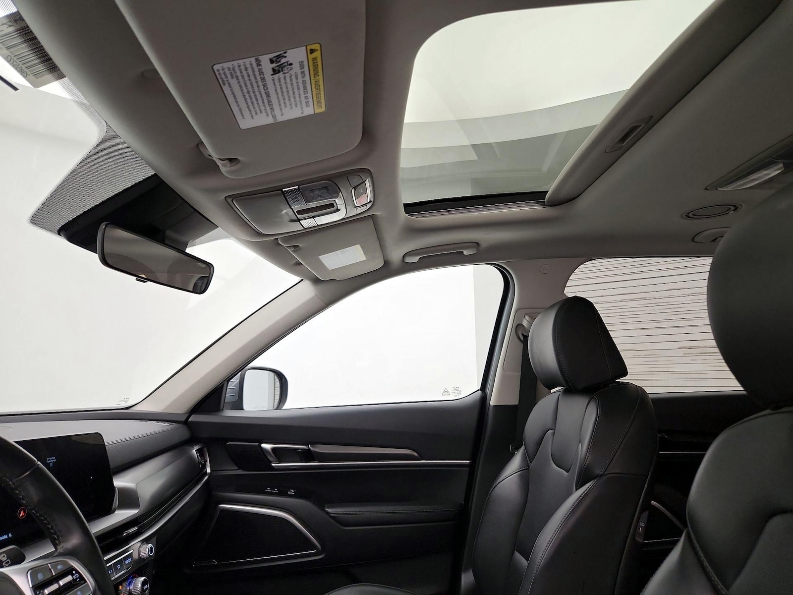 Sunroof(s) & Overhead Airbags
