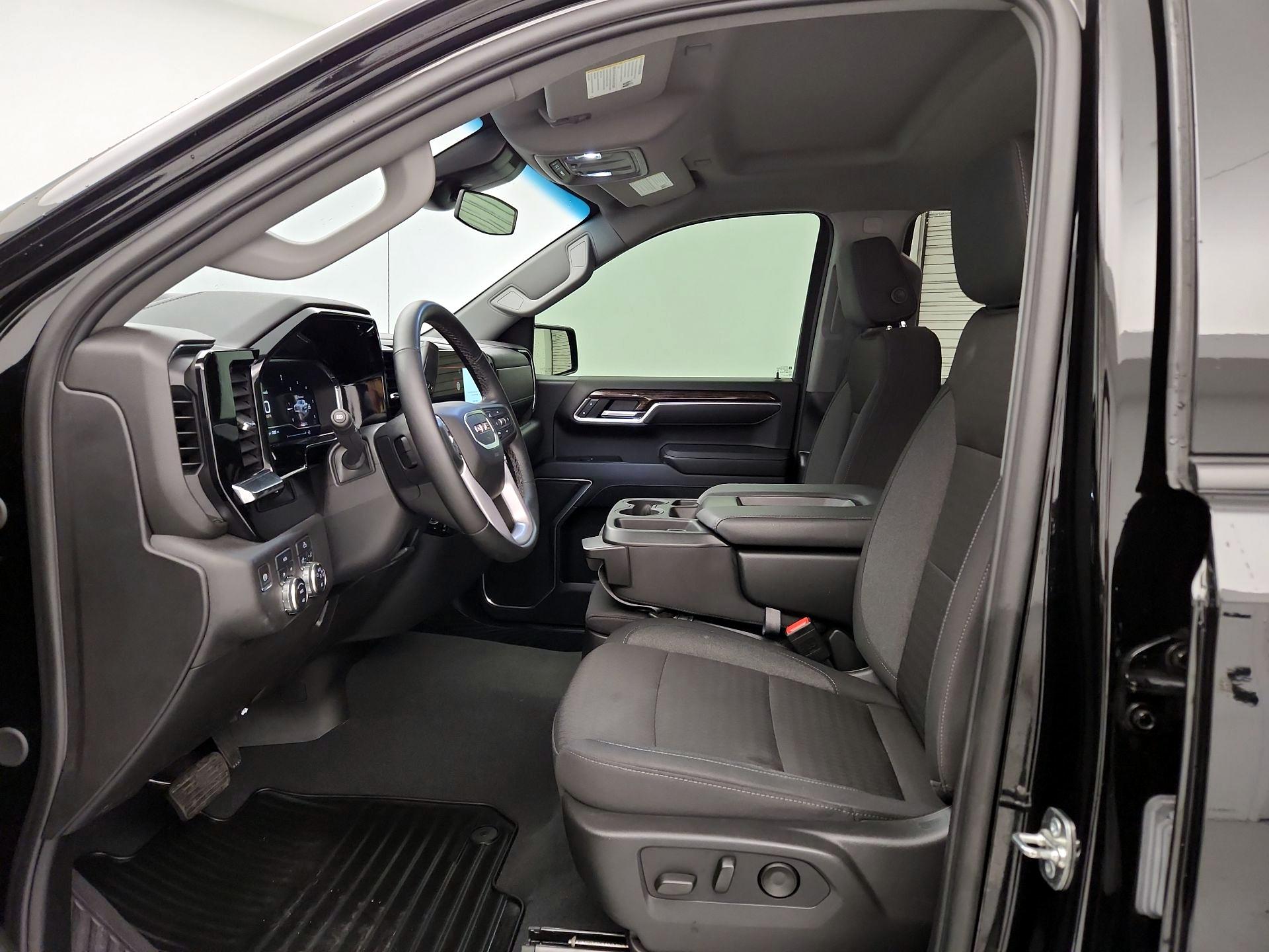 Thumbnail: 2025 GMC Sierra 1500 - 11
