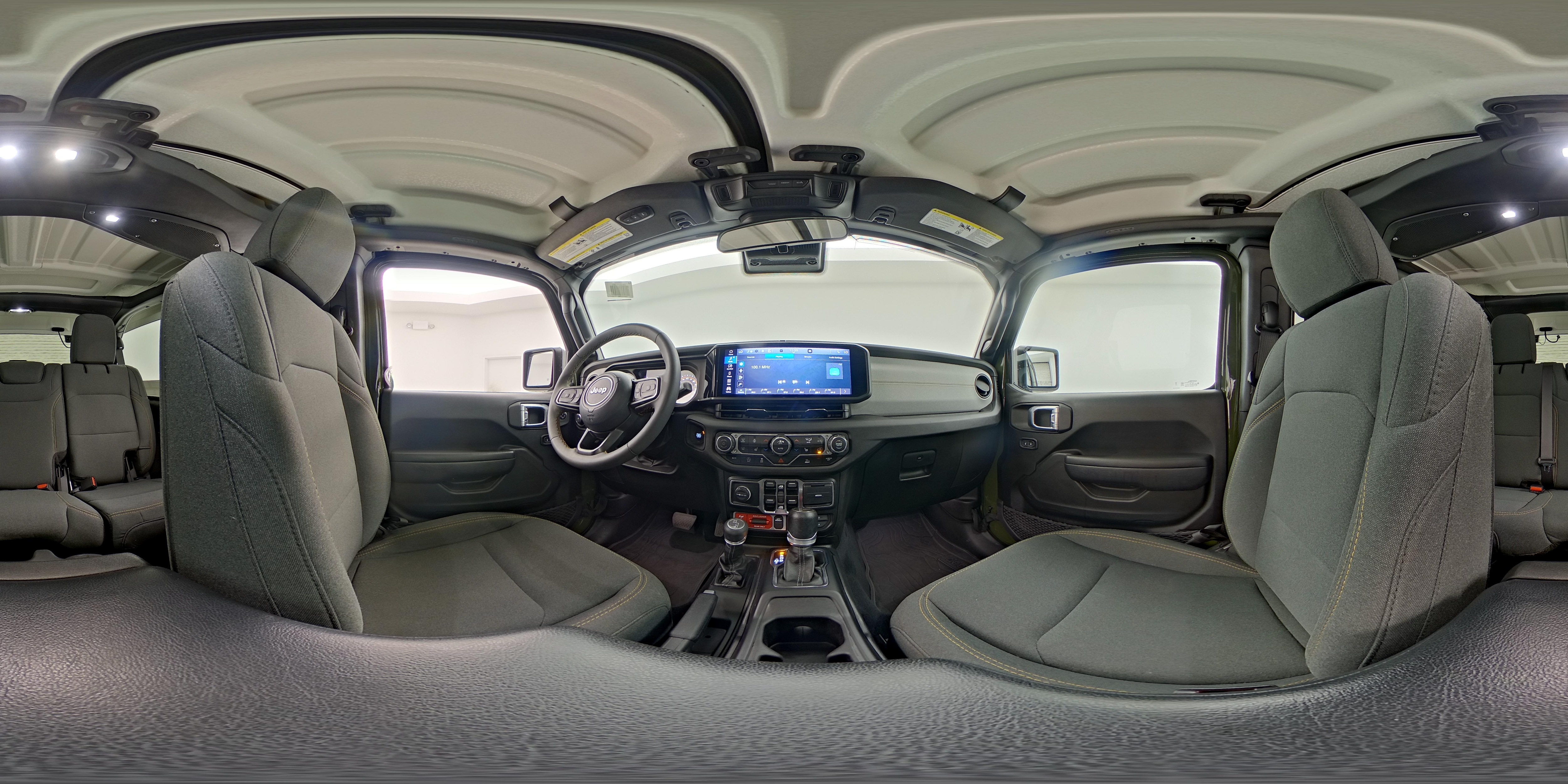 2024 Jeep Wrangler 4-Door Willys - Photo 24
