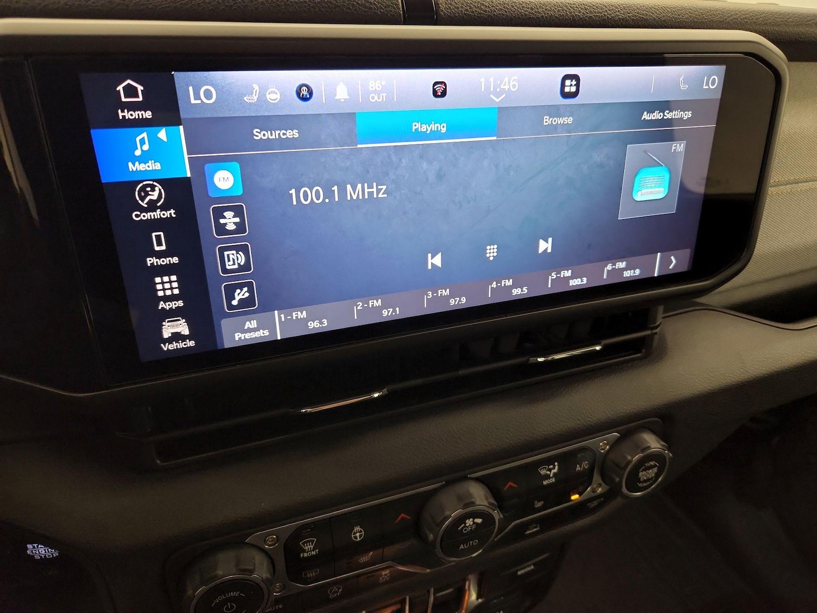 2024 Jeep Wrangler 4-Door Willys - Photo 14