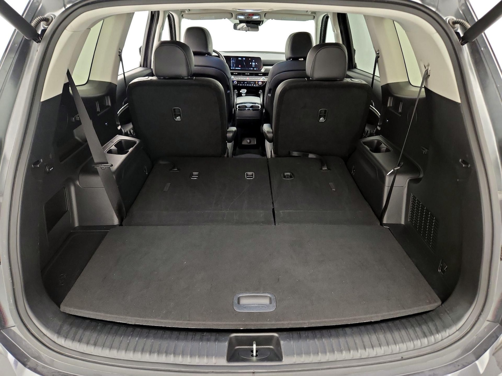 2025 Kia Telluride S - Photo 25
