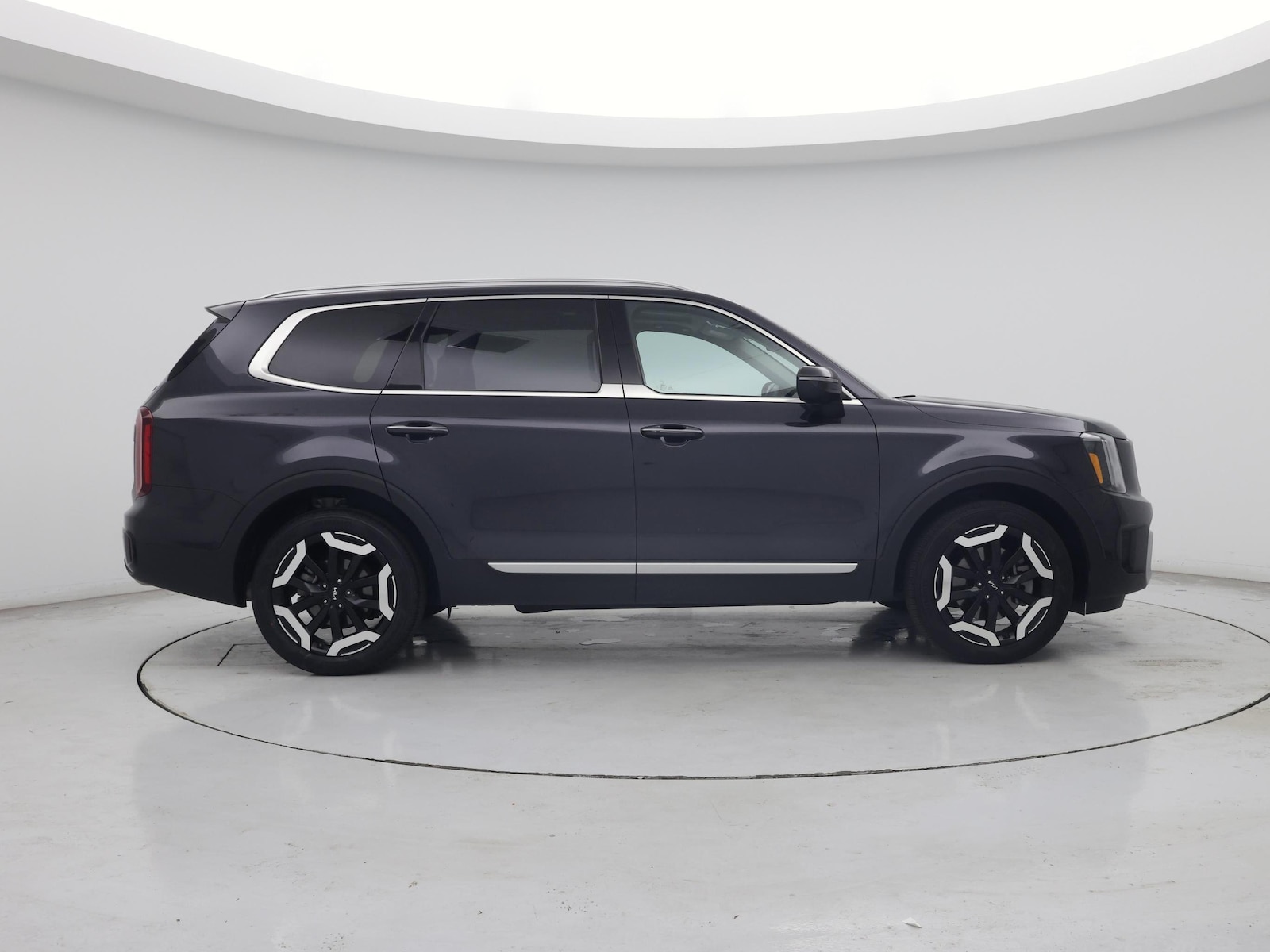 2025 Kia Telluride S - Photo 8