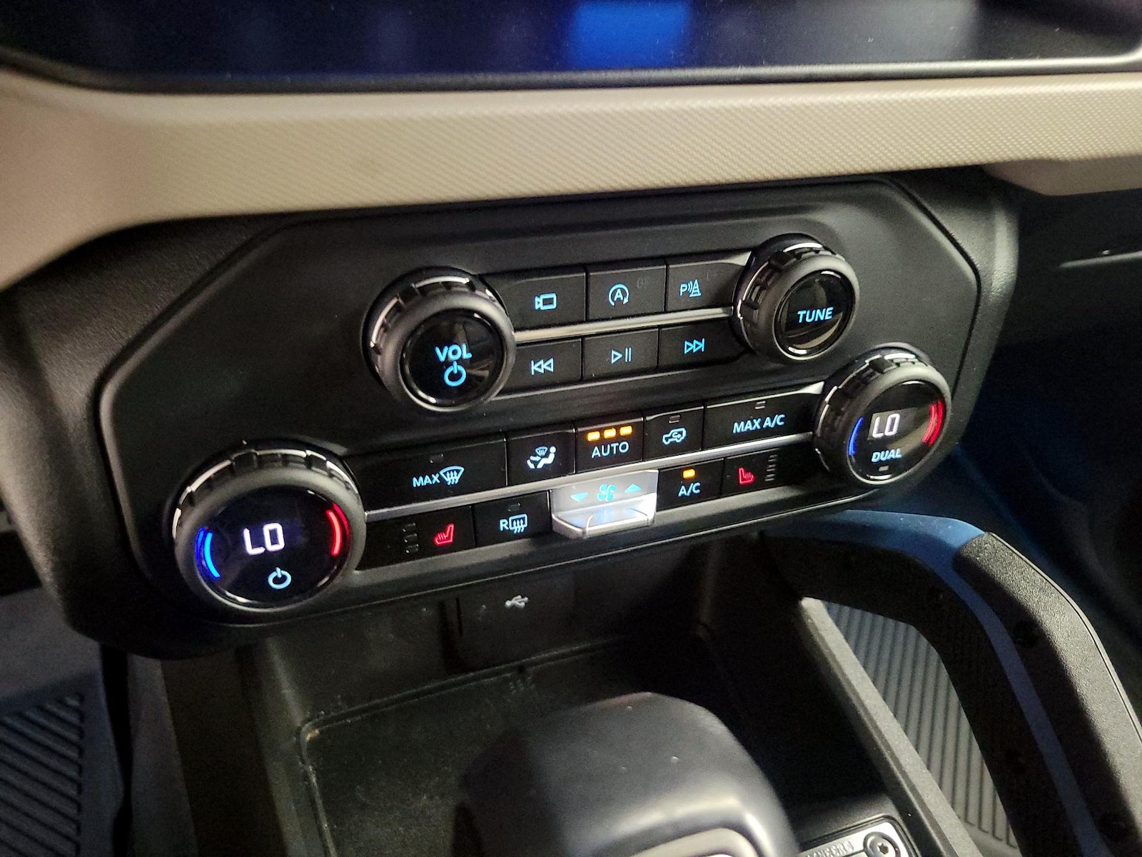 2023 Ford Bronco 4-Door Wildtrak - Photo 15